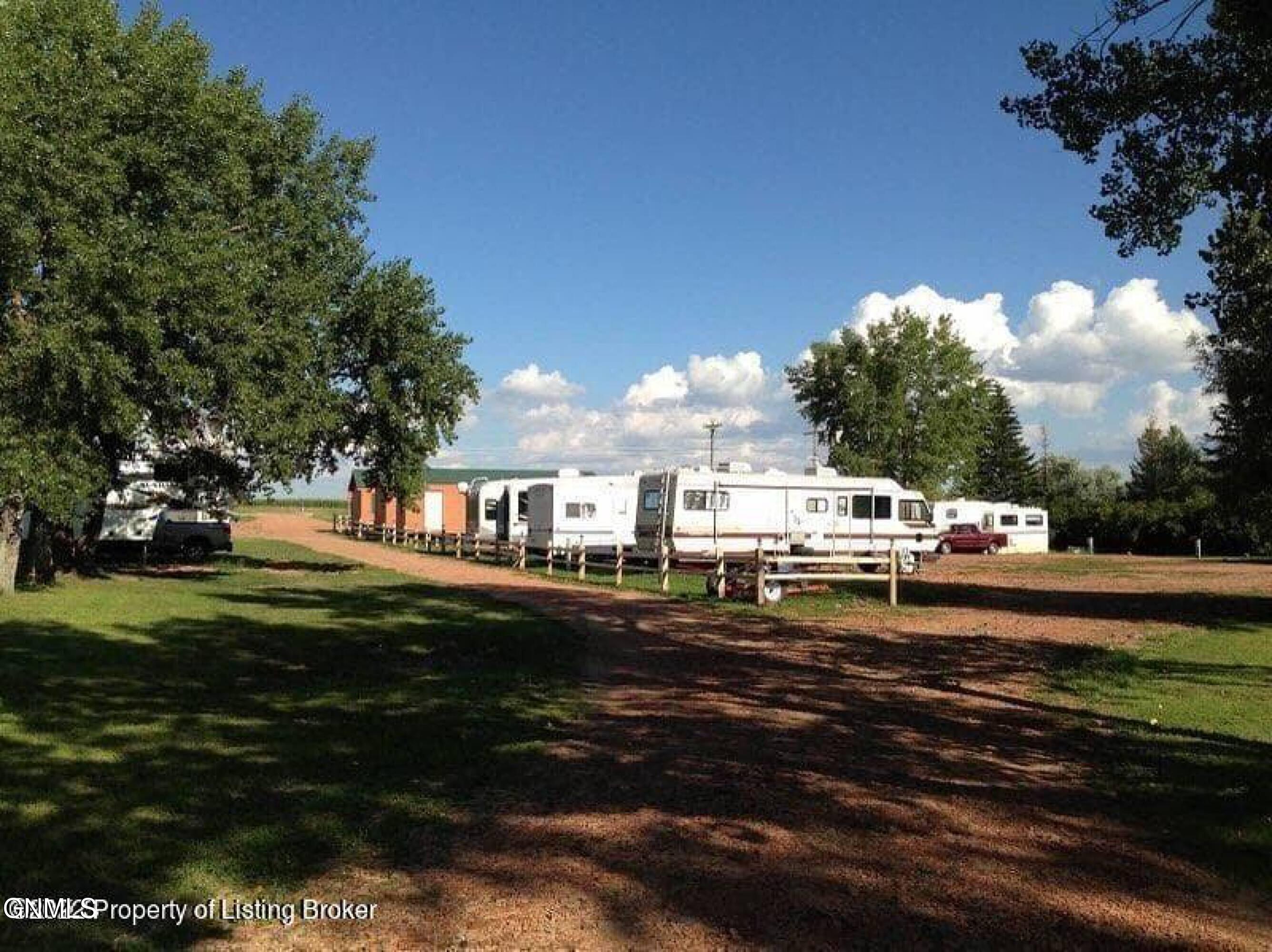 main property photo 6