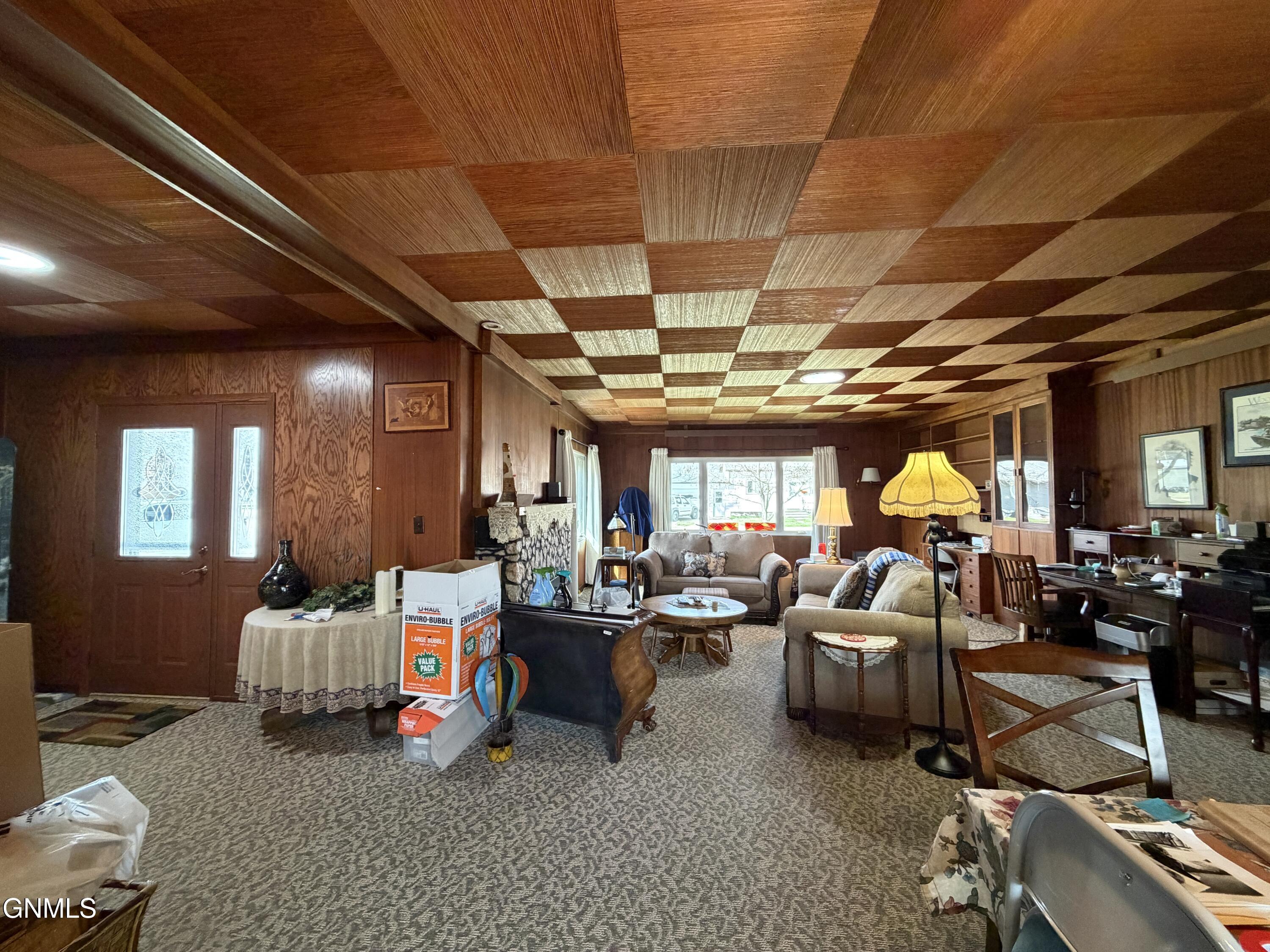 property viewer photo 6