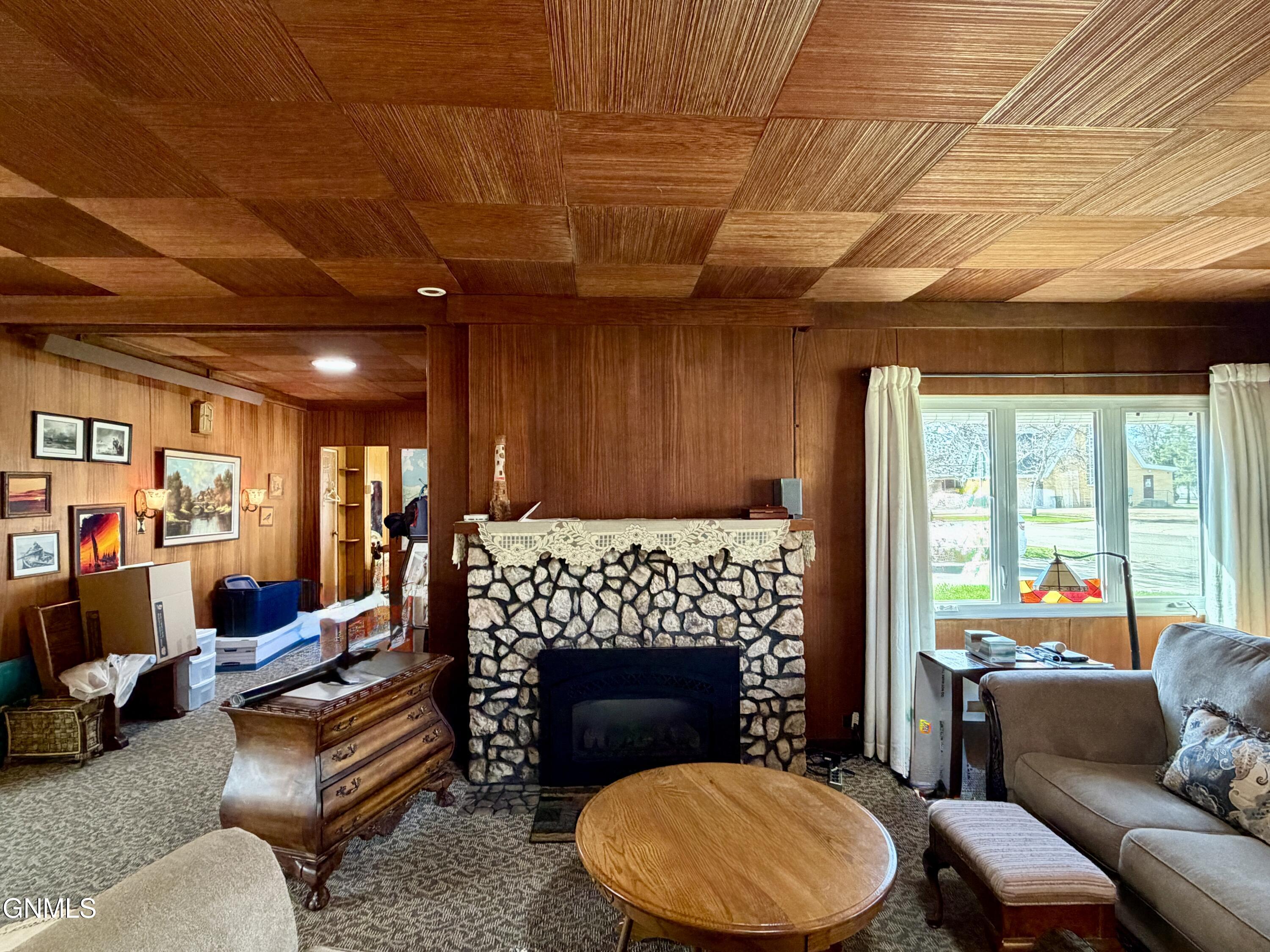 property viewer photo 8
