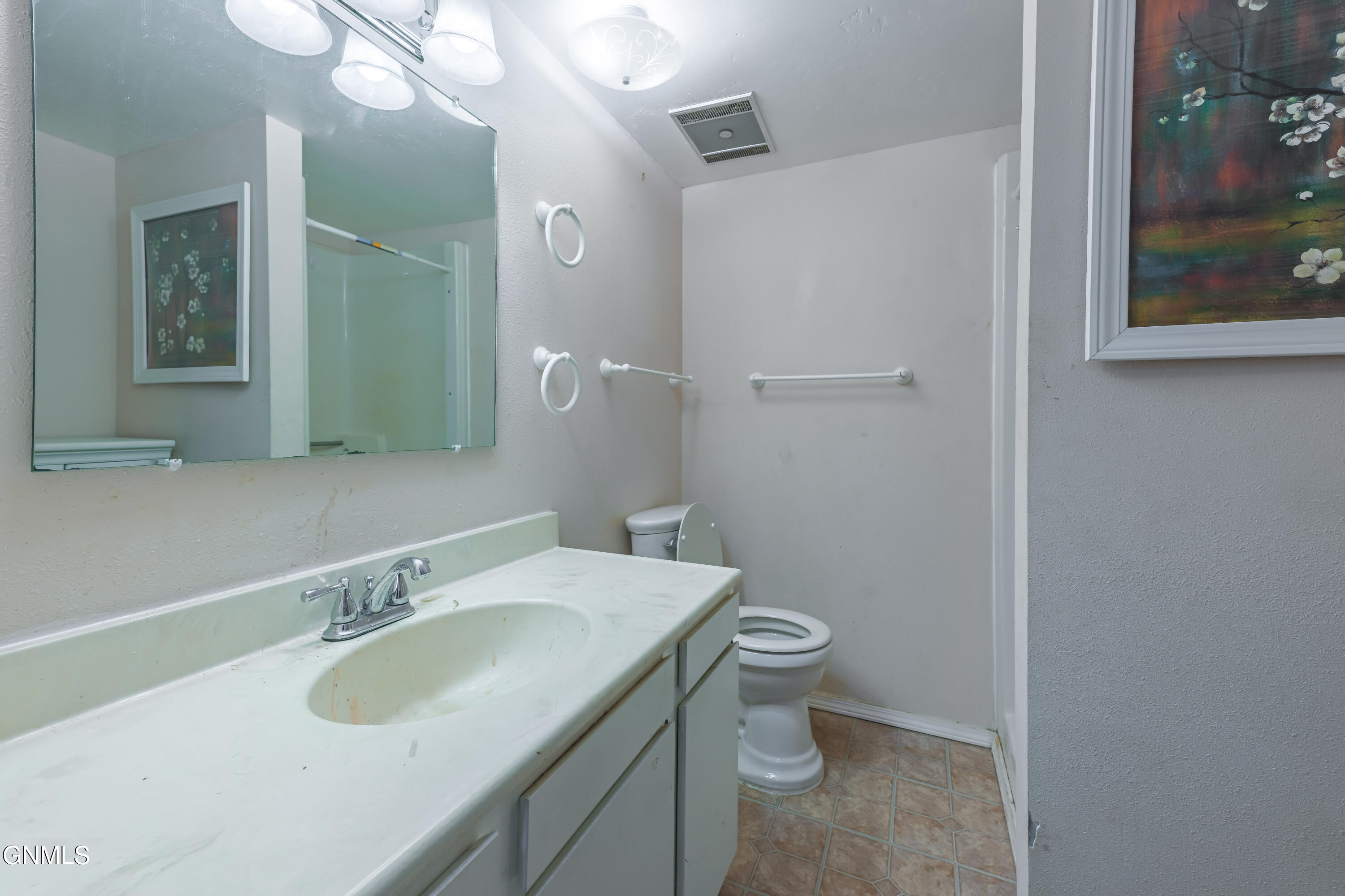 property viewer photo 19