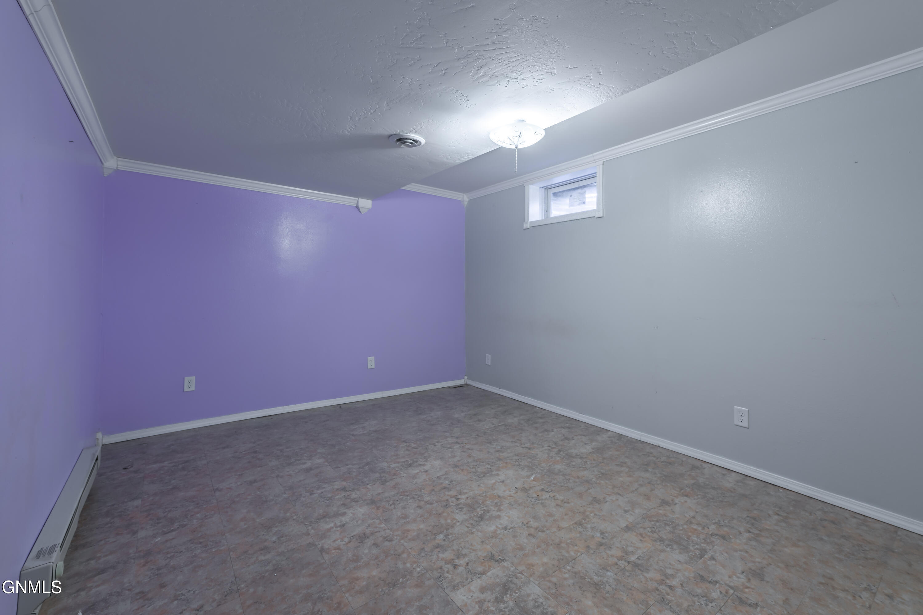 property viewer photo 20