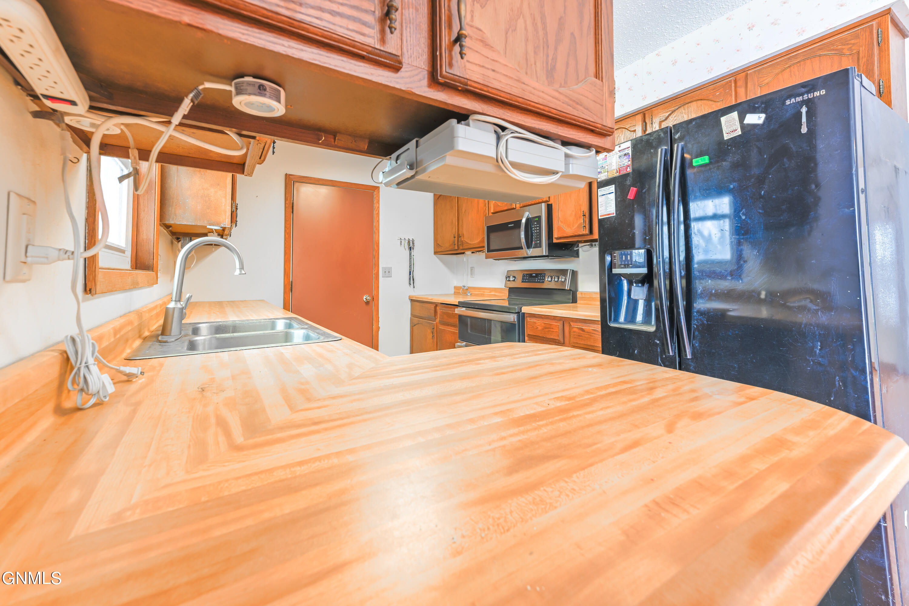 property viewer photo 5