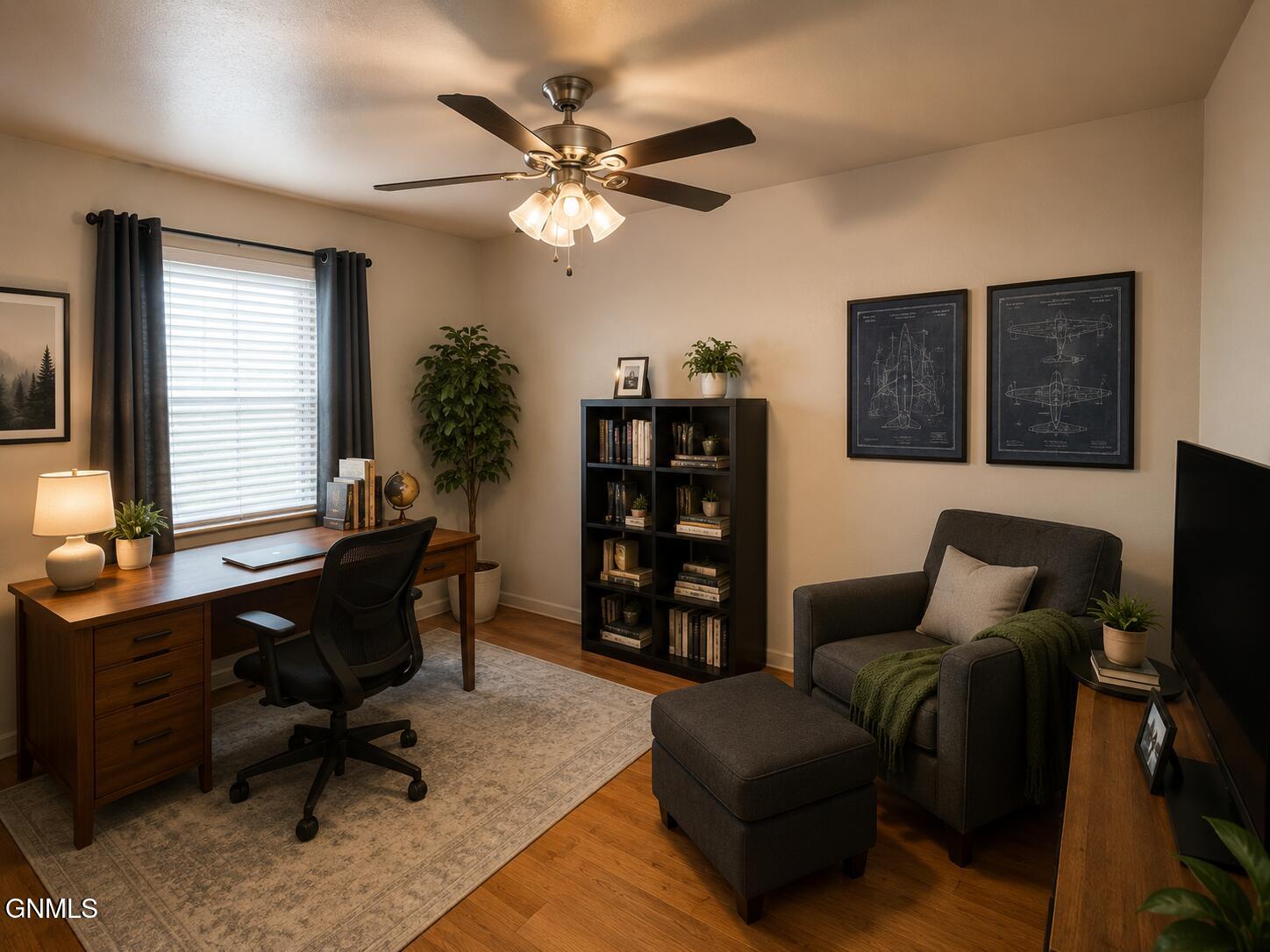 main property photo 9