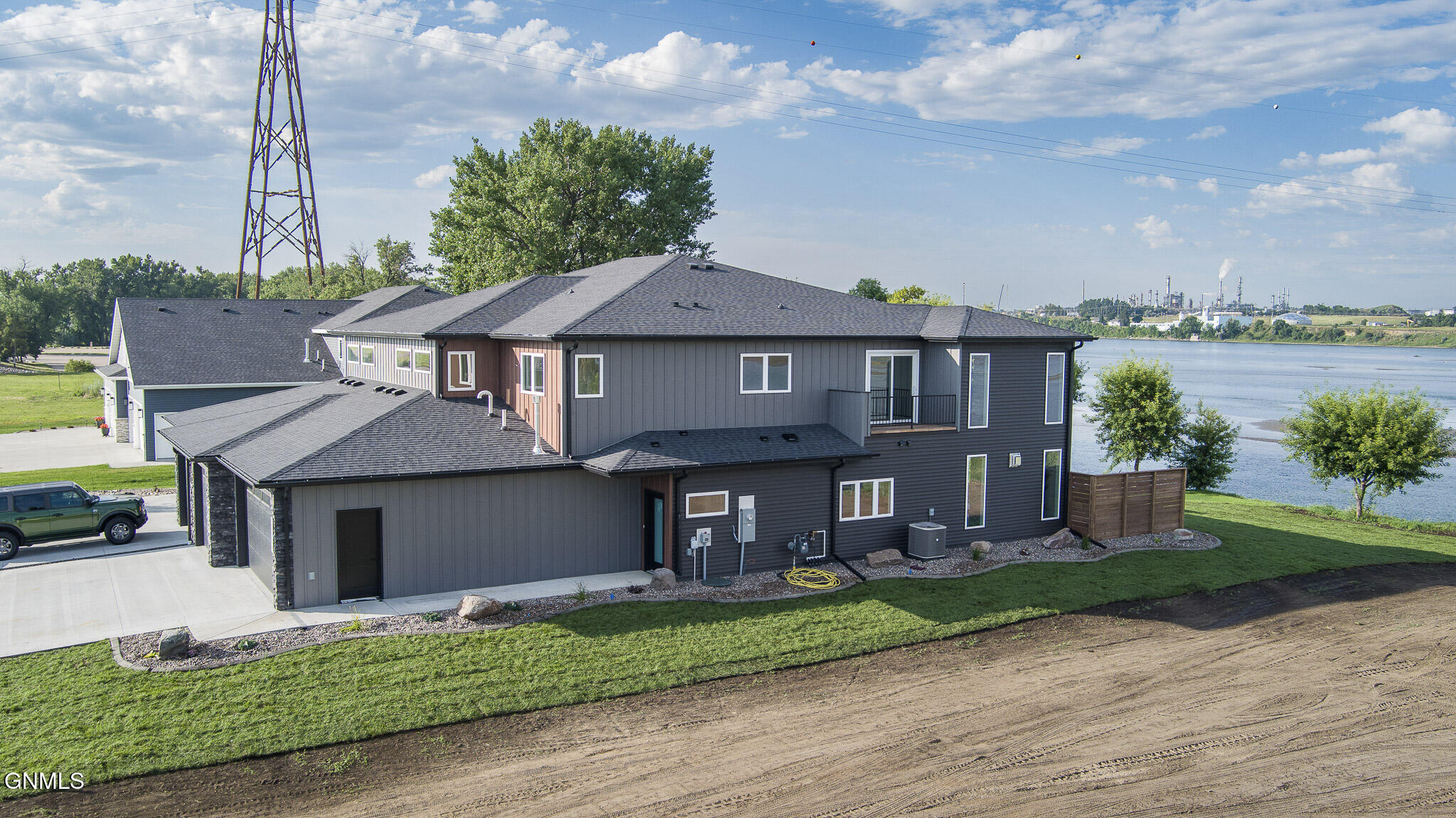 main property photo 62
