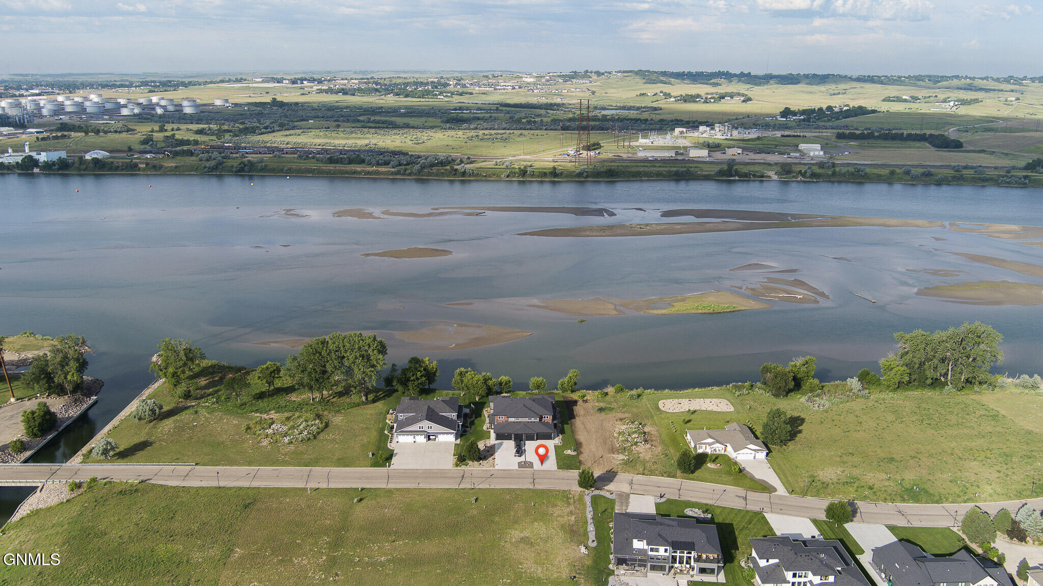 main property photo 73