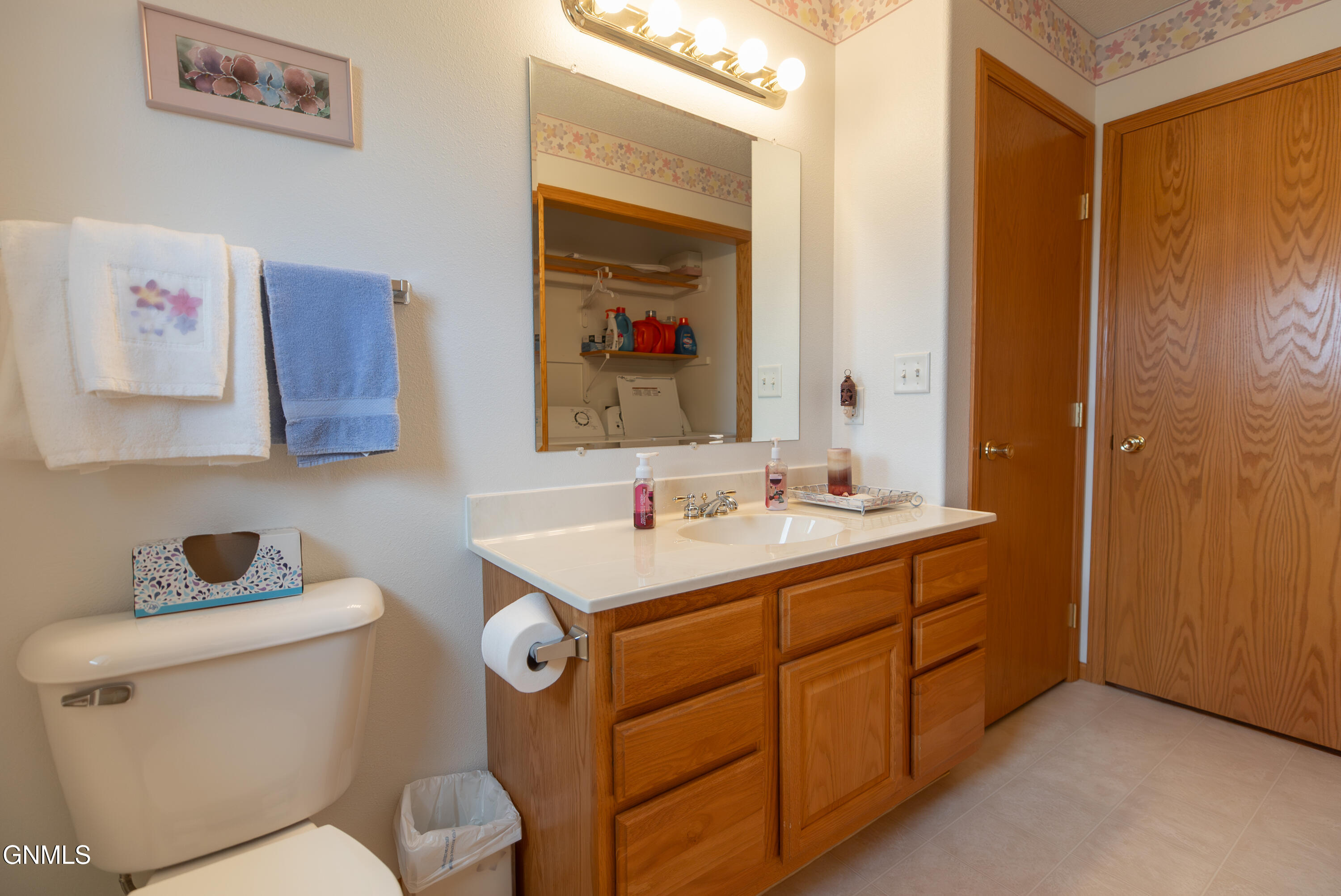 property viewer photo 11