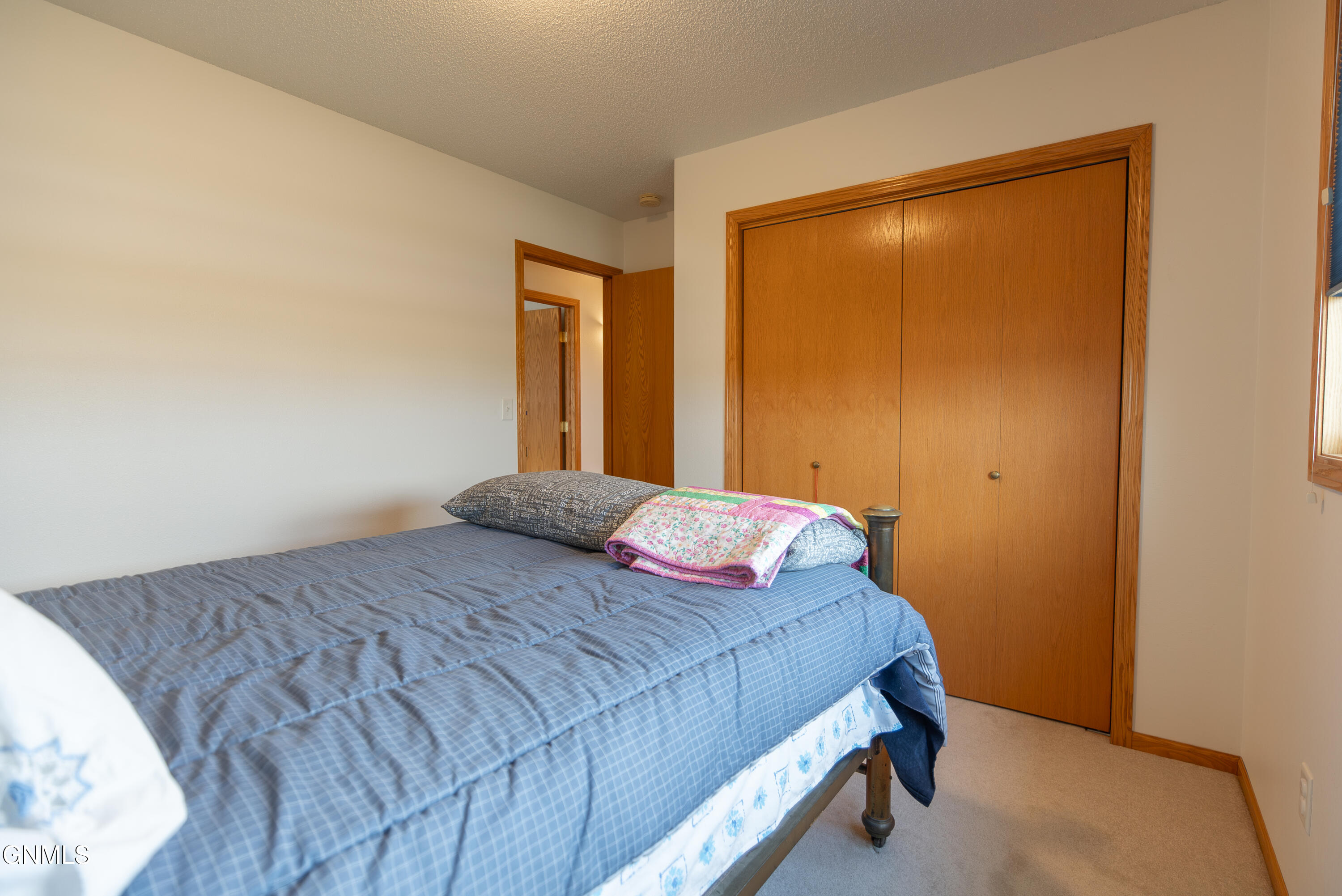 property viewer photo 13