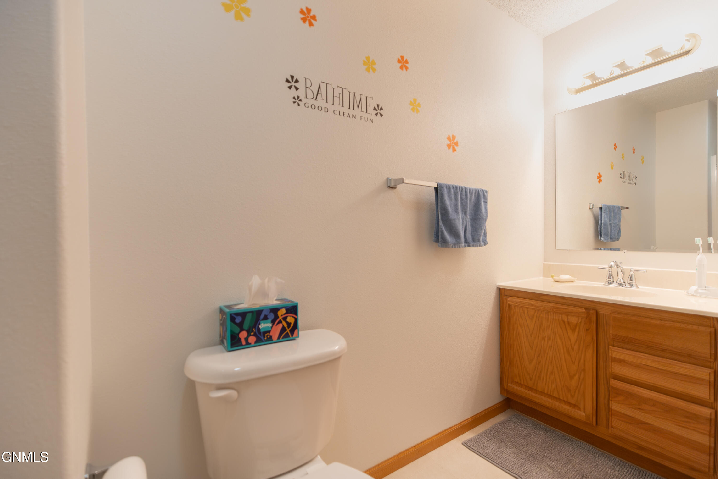 property viewer photo 18