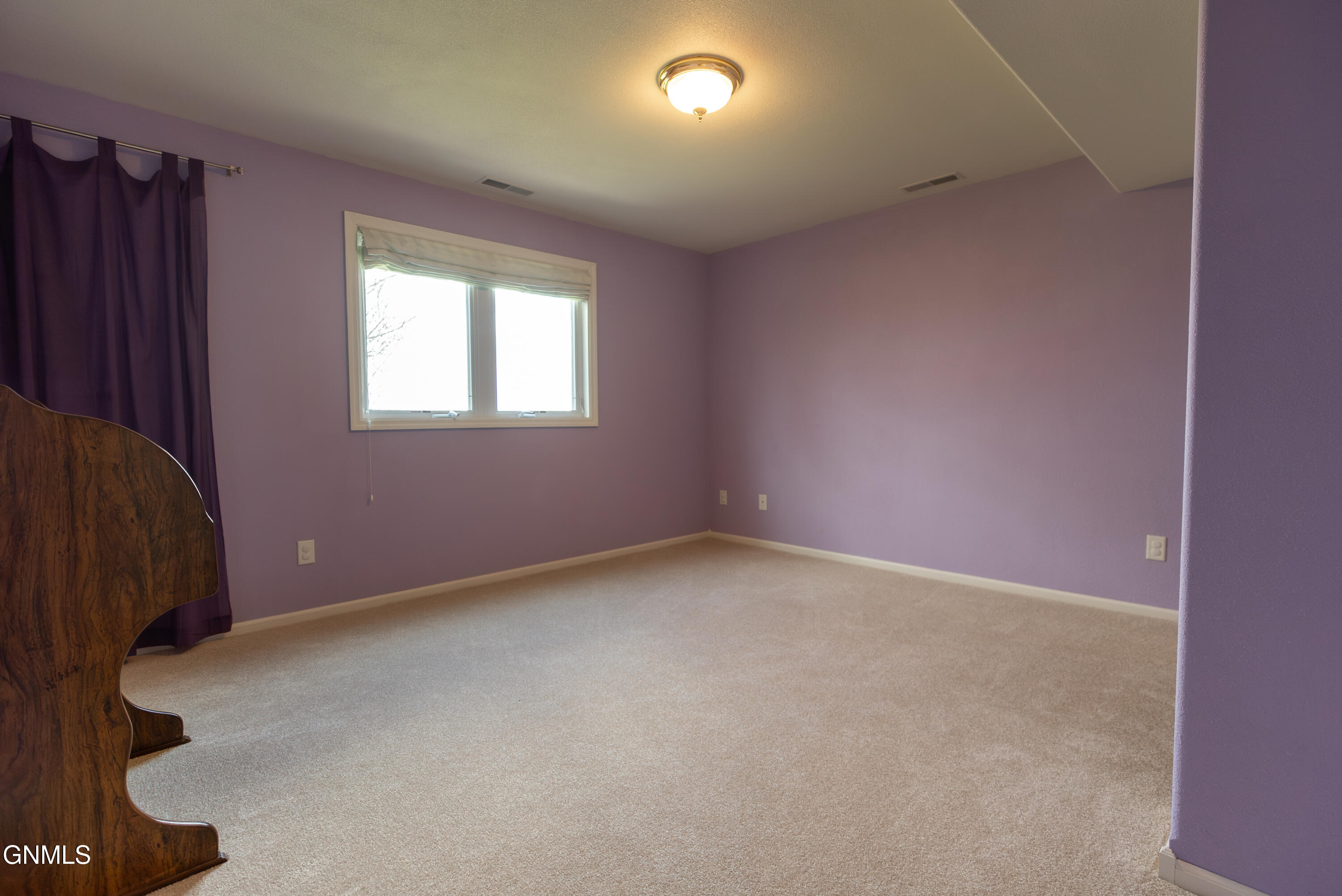 property viewer photo 19