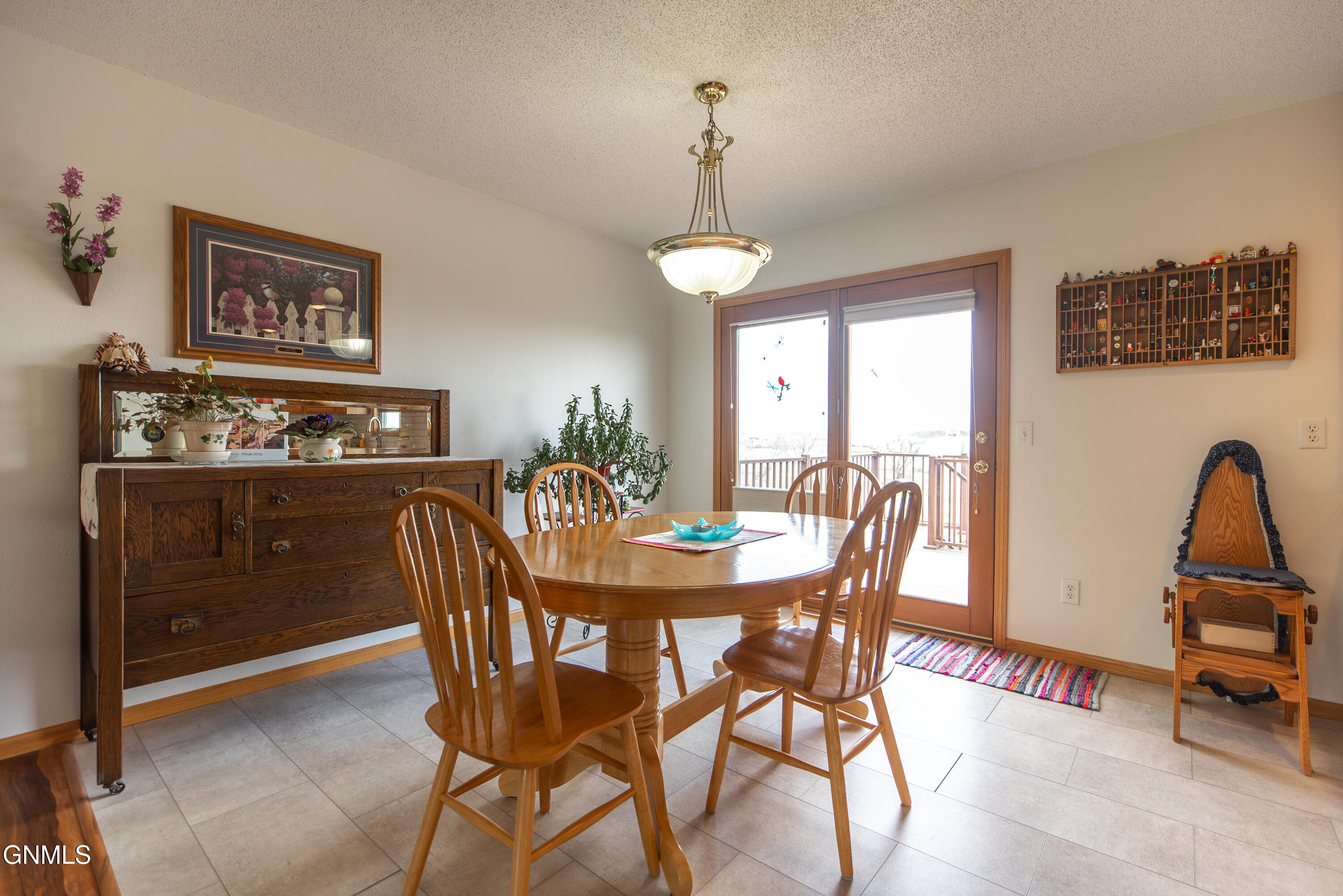 property viewer photo 22
