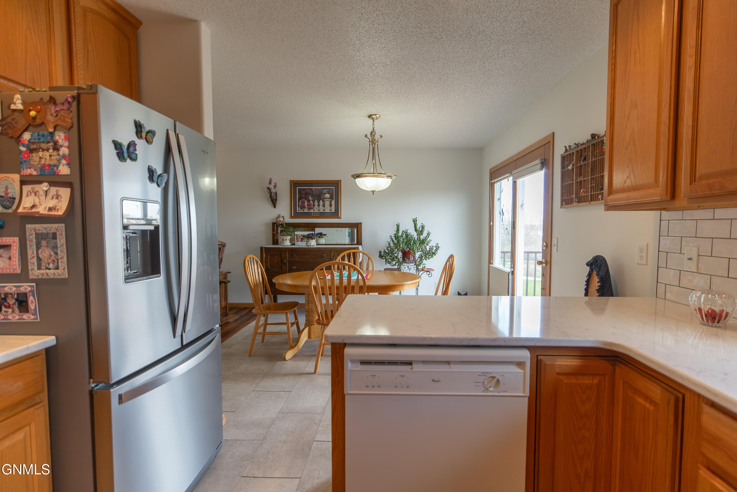 property viewer photo 25