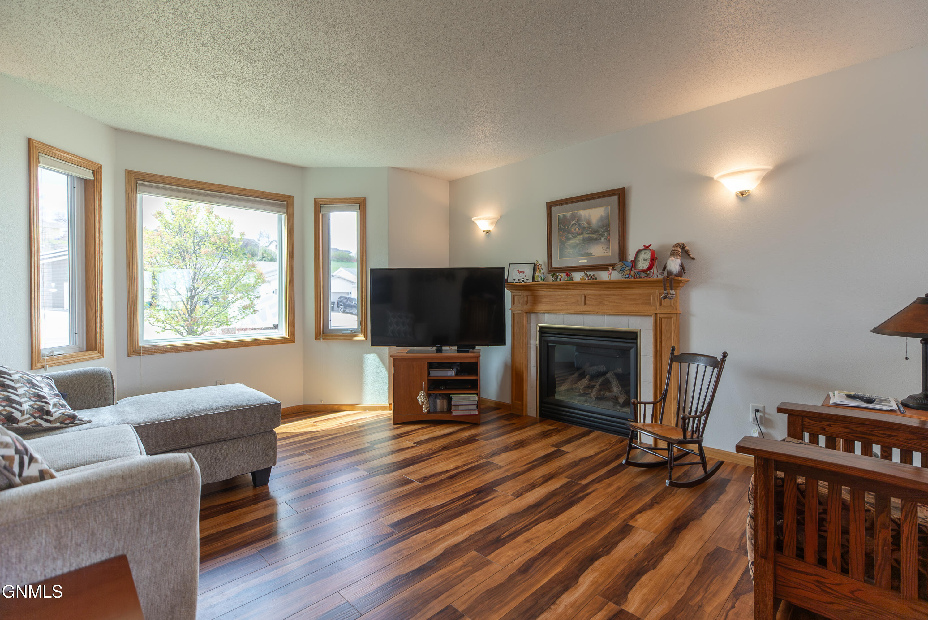 property viewer photo 8