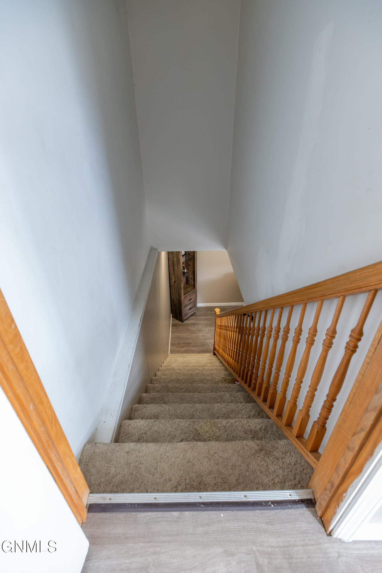 property viewer photo 24