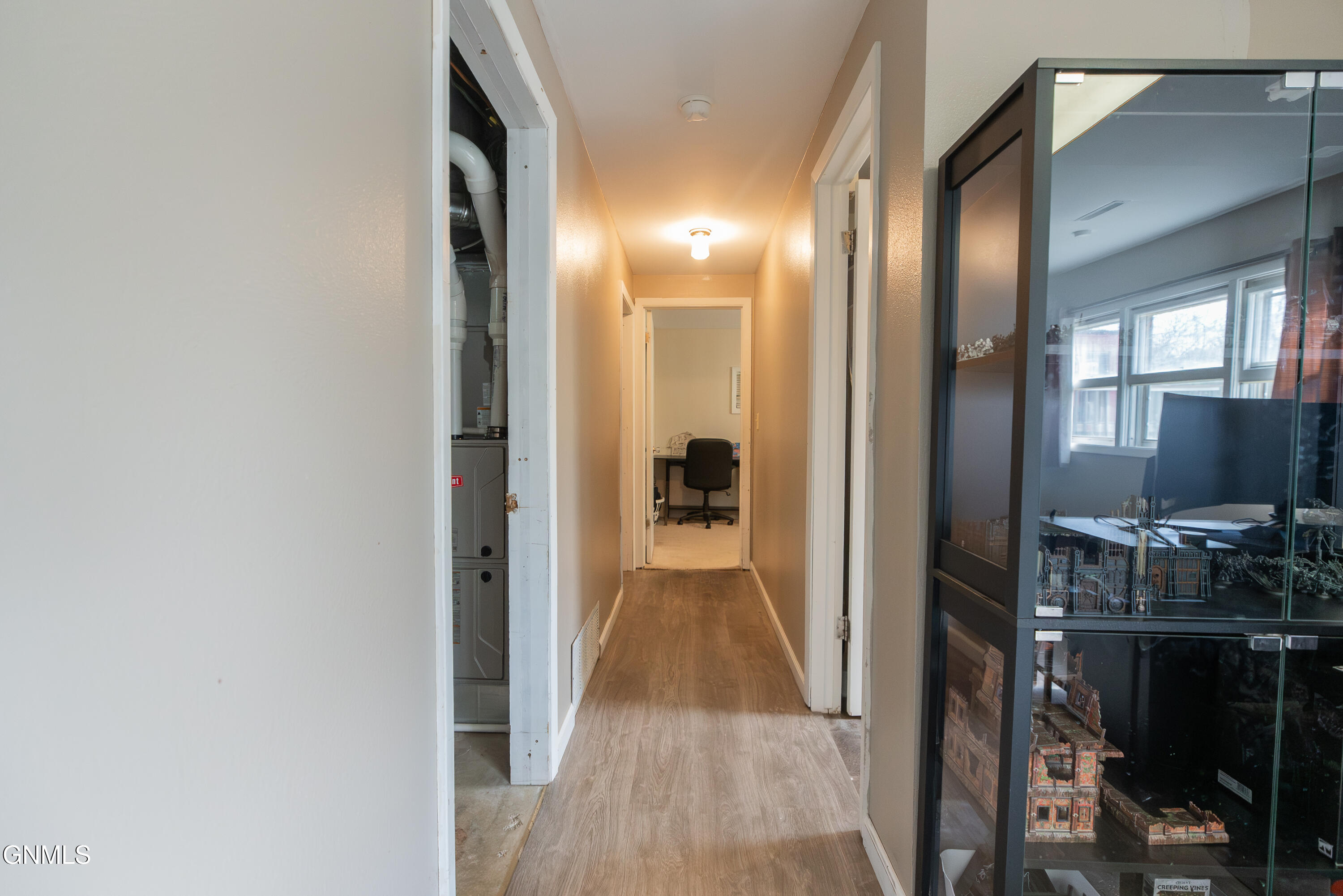 property viewer photo 31
