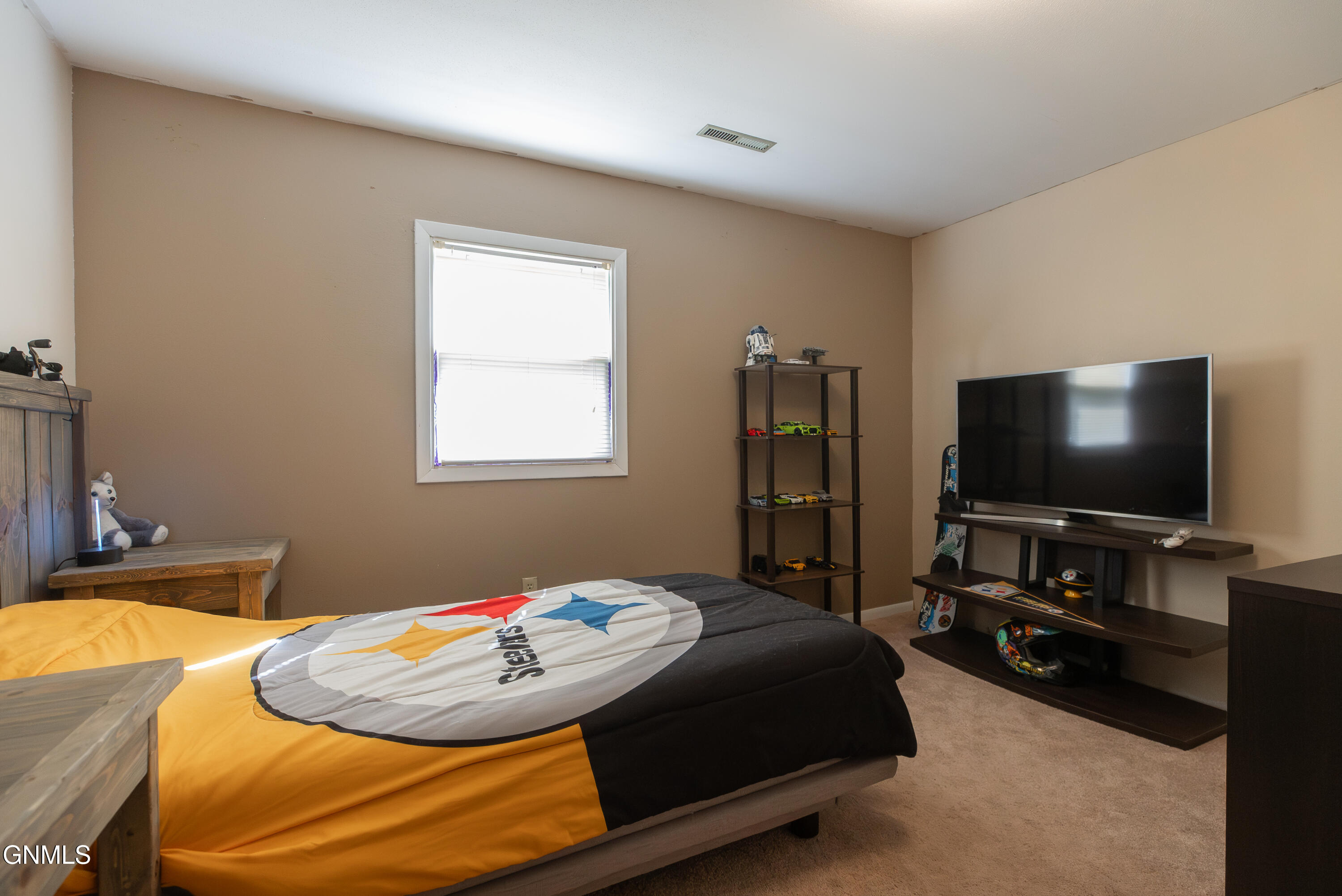 property viewer photo 35