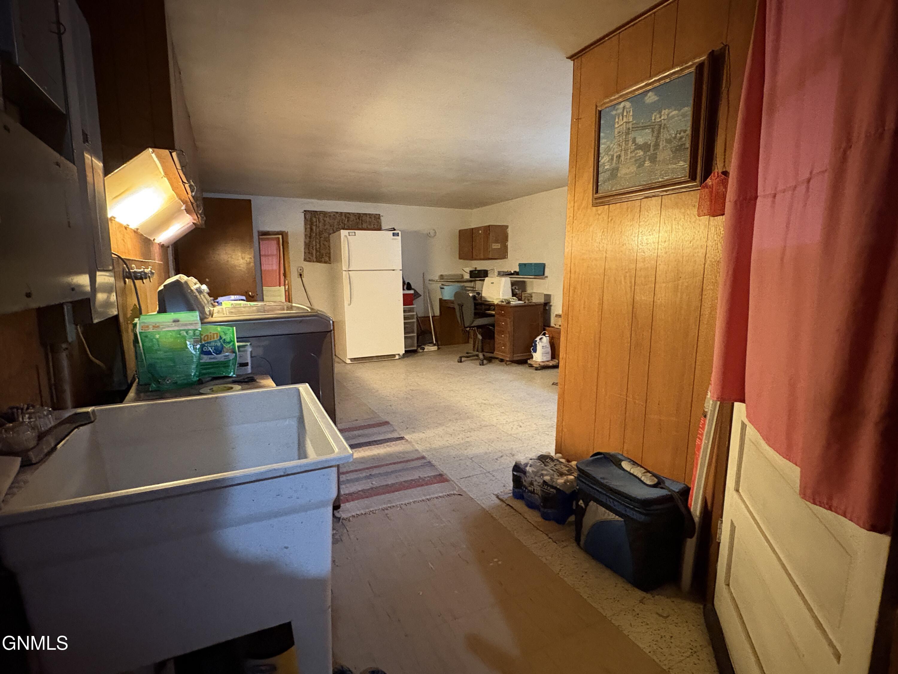 main property photo 53