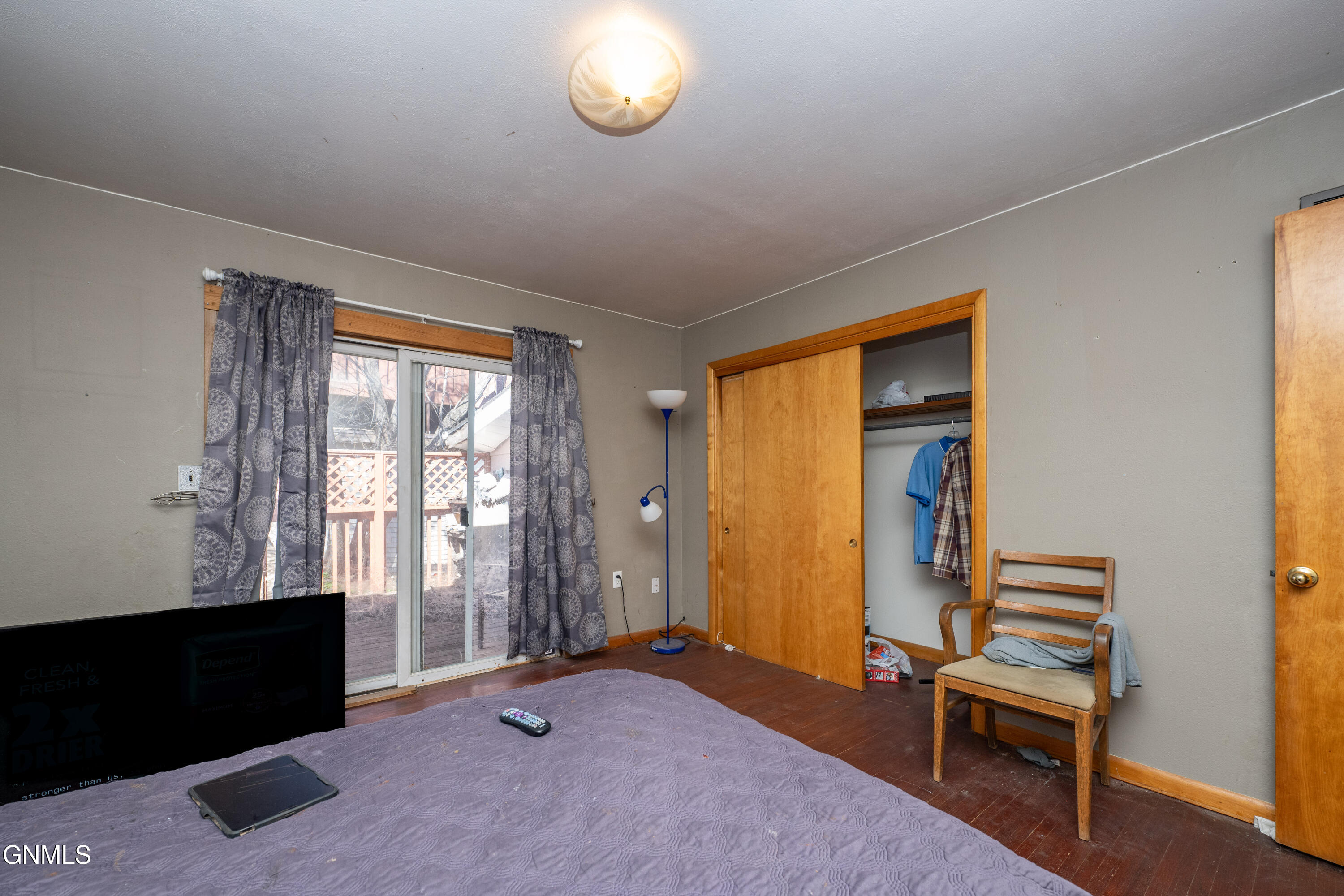 main property photo 14