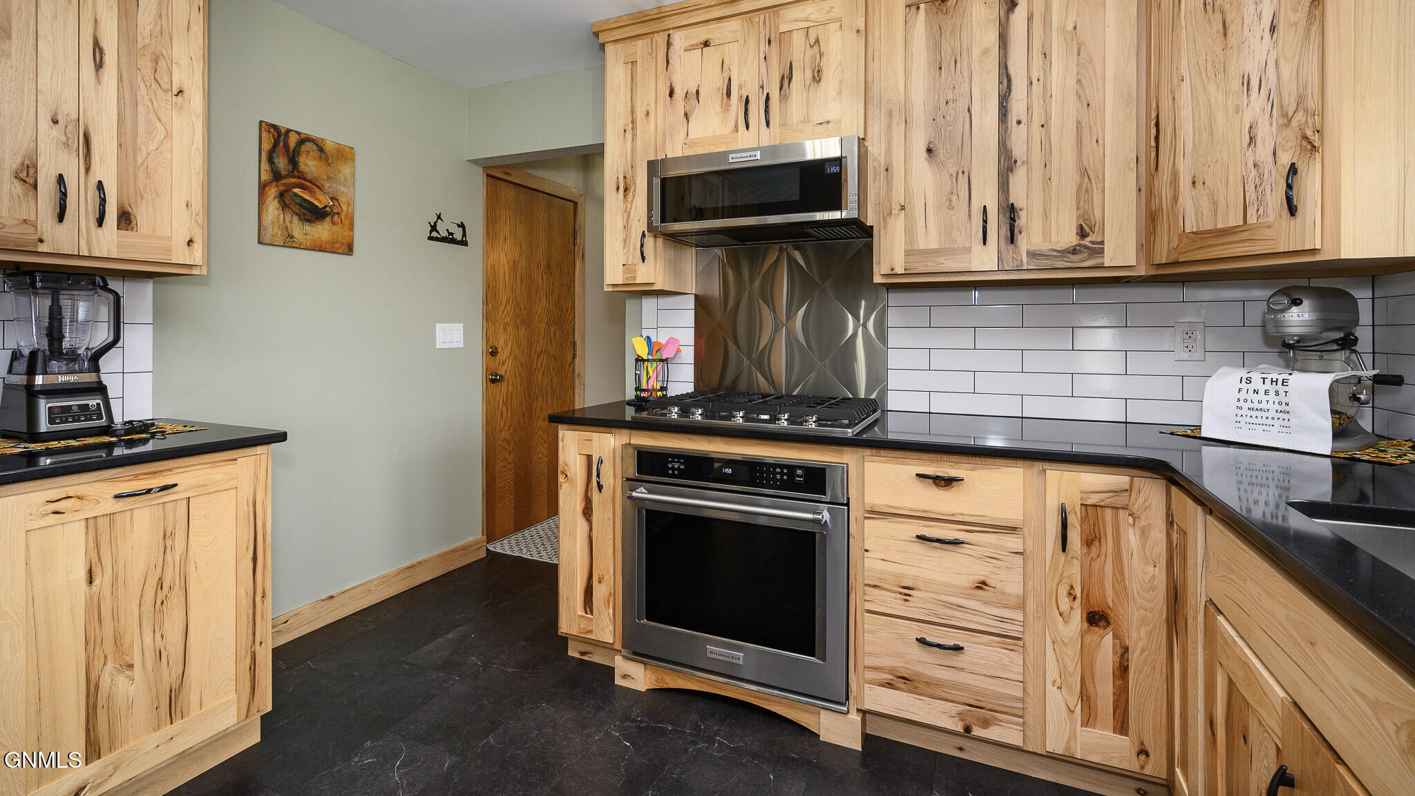 property viewer photo 11
