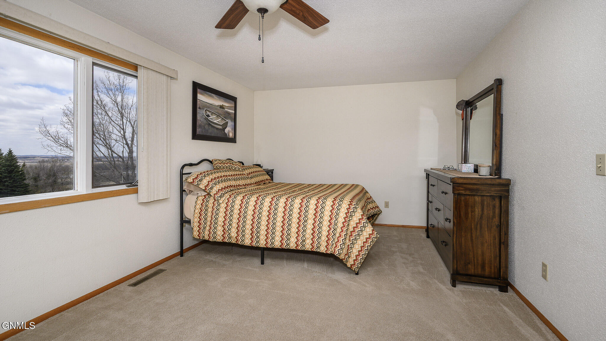 property viewer photo 17