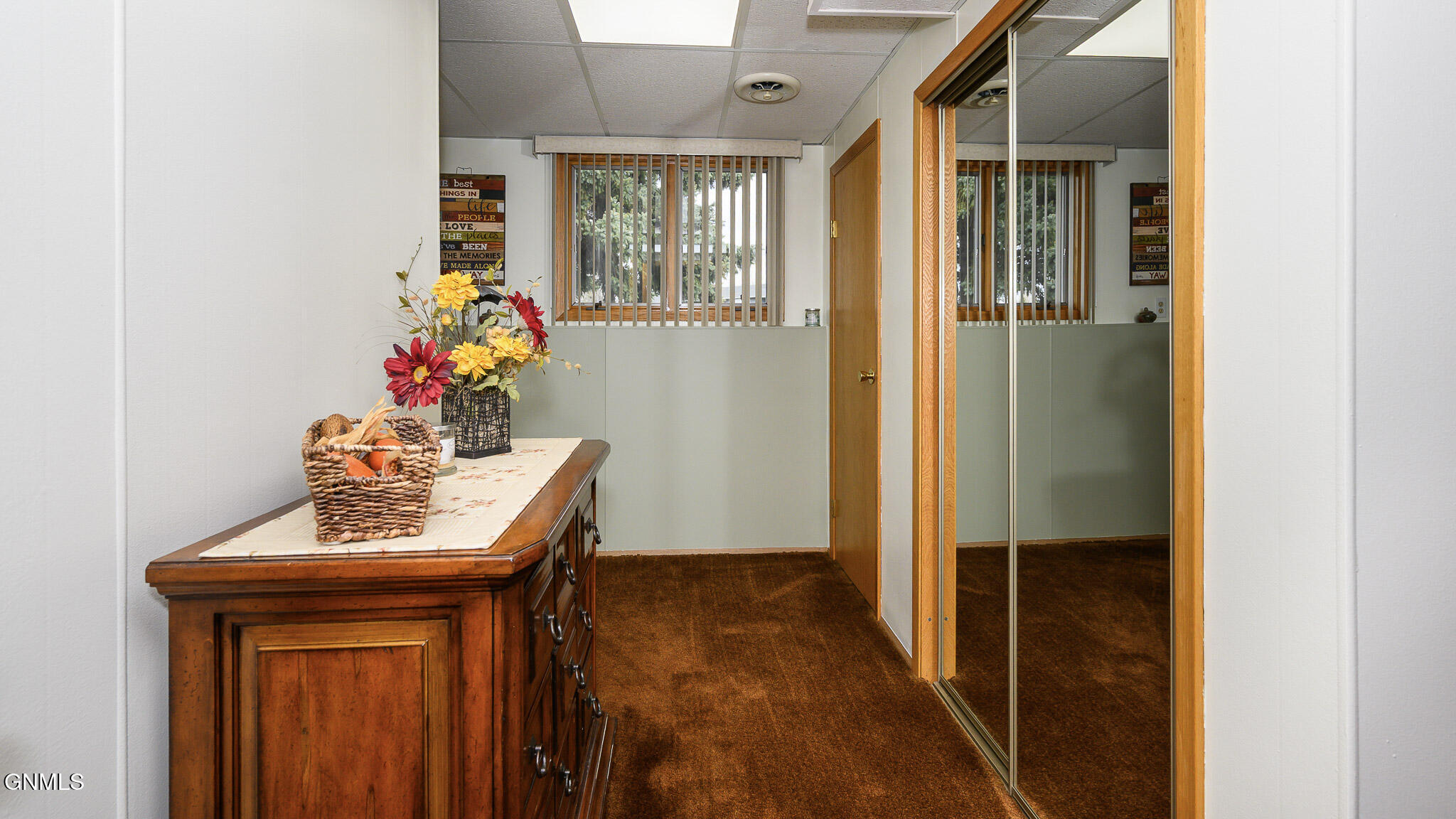 property viewer photo 27