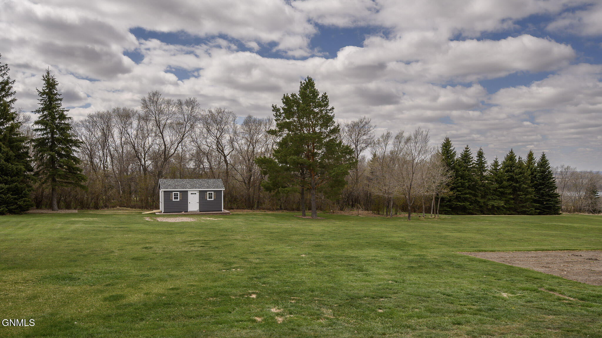 property viewer photo 40