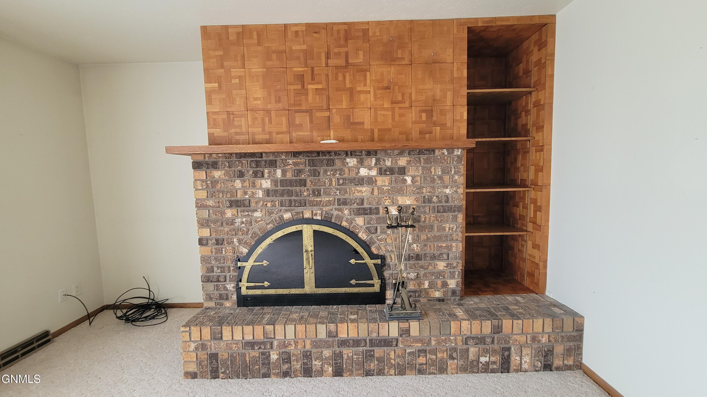 property viewer photo 11