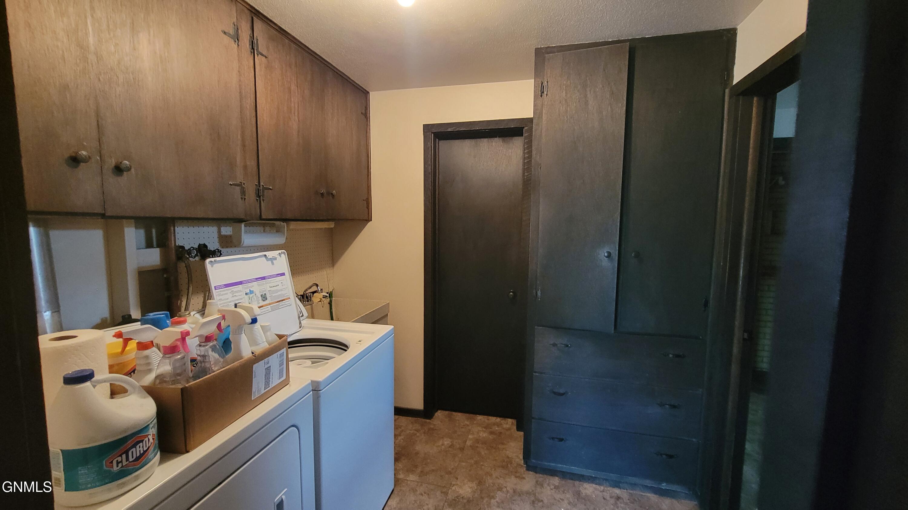 property viewer photo 32
