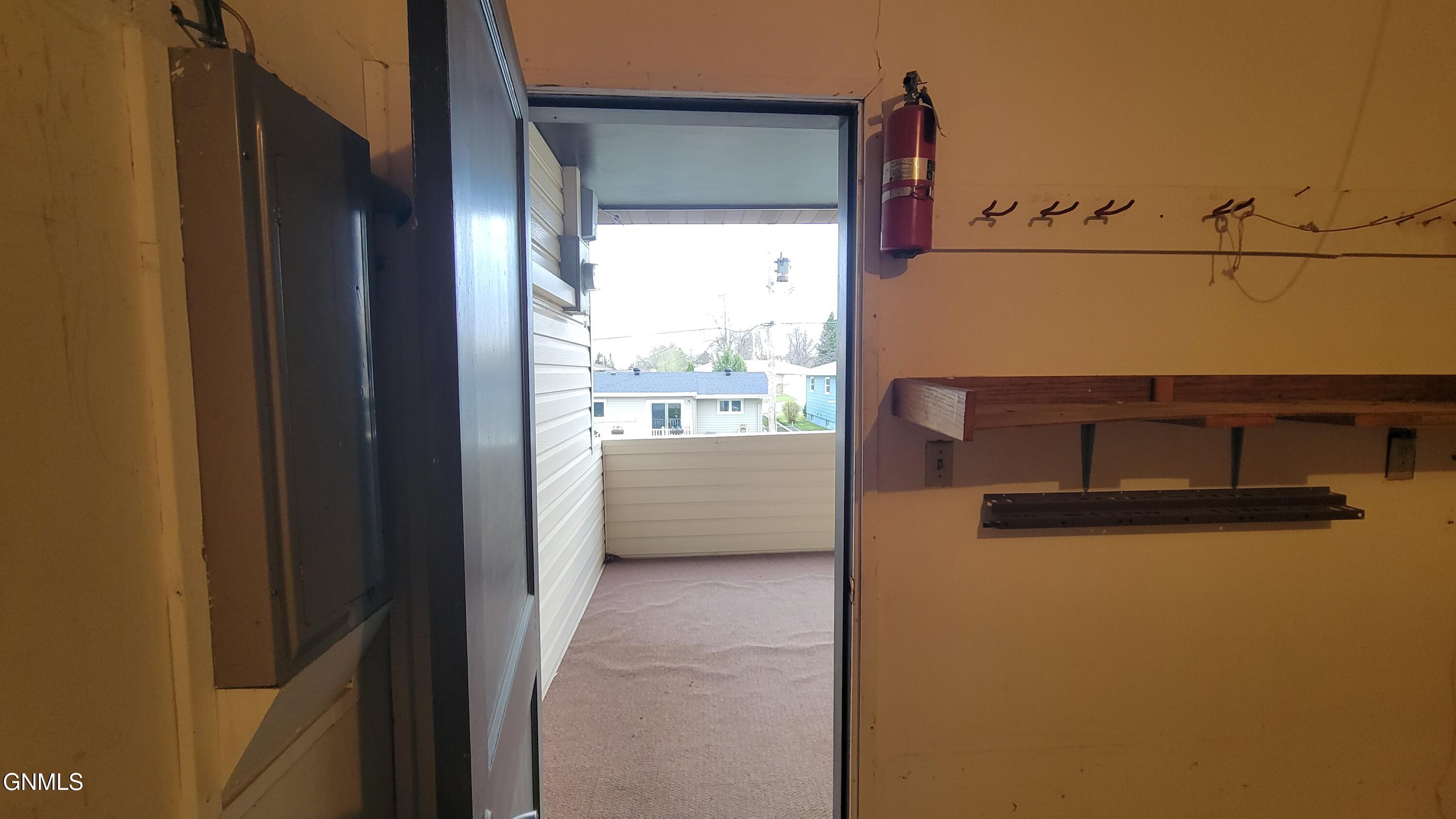 property viewer photo 57