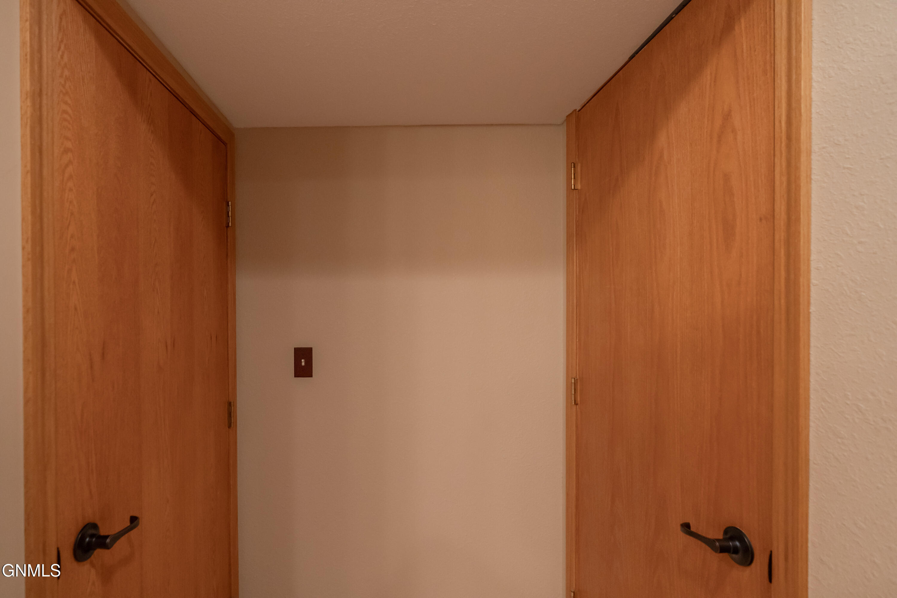property viewer photo 59