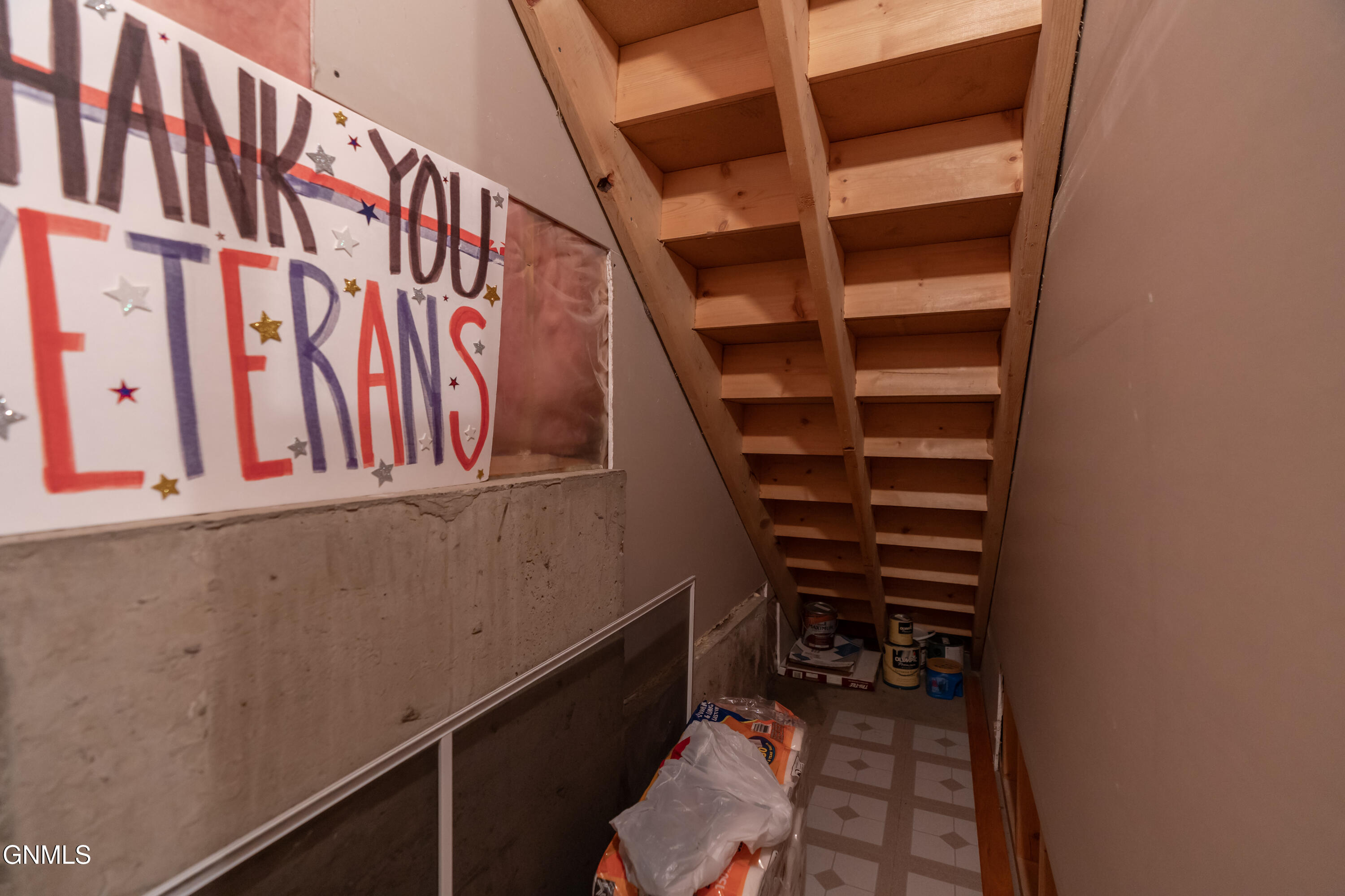 property viewer photo 63