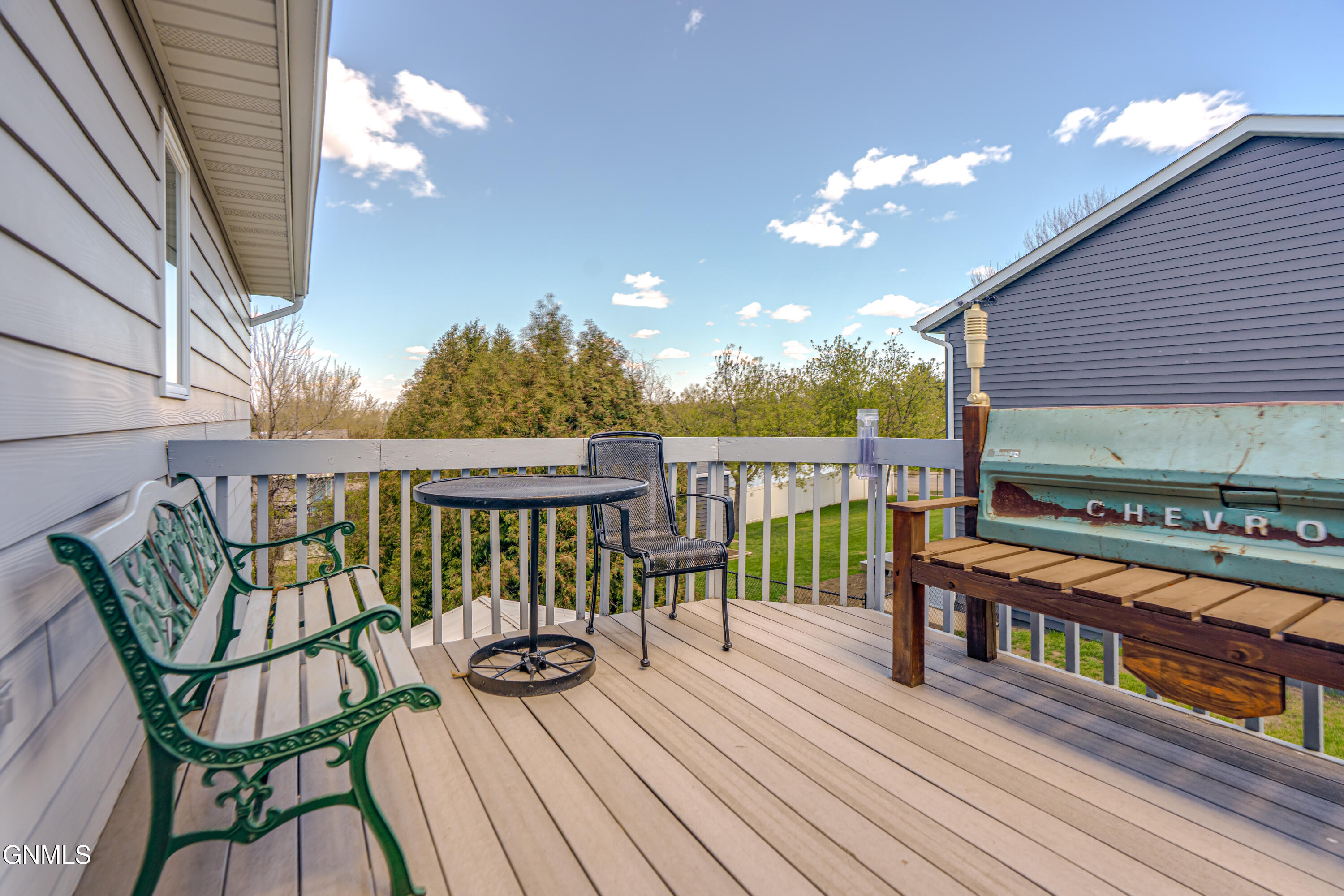 property viewer photo 68