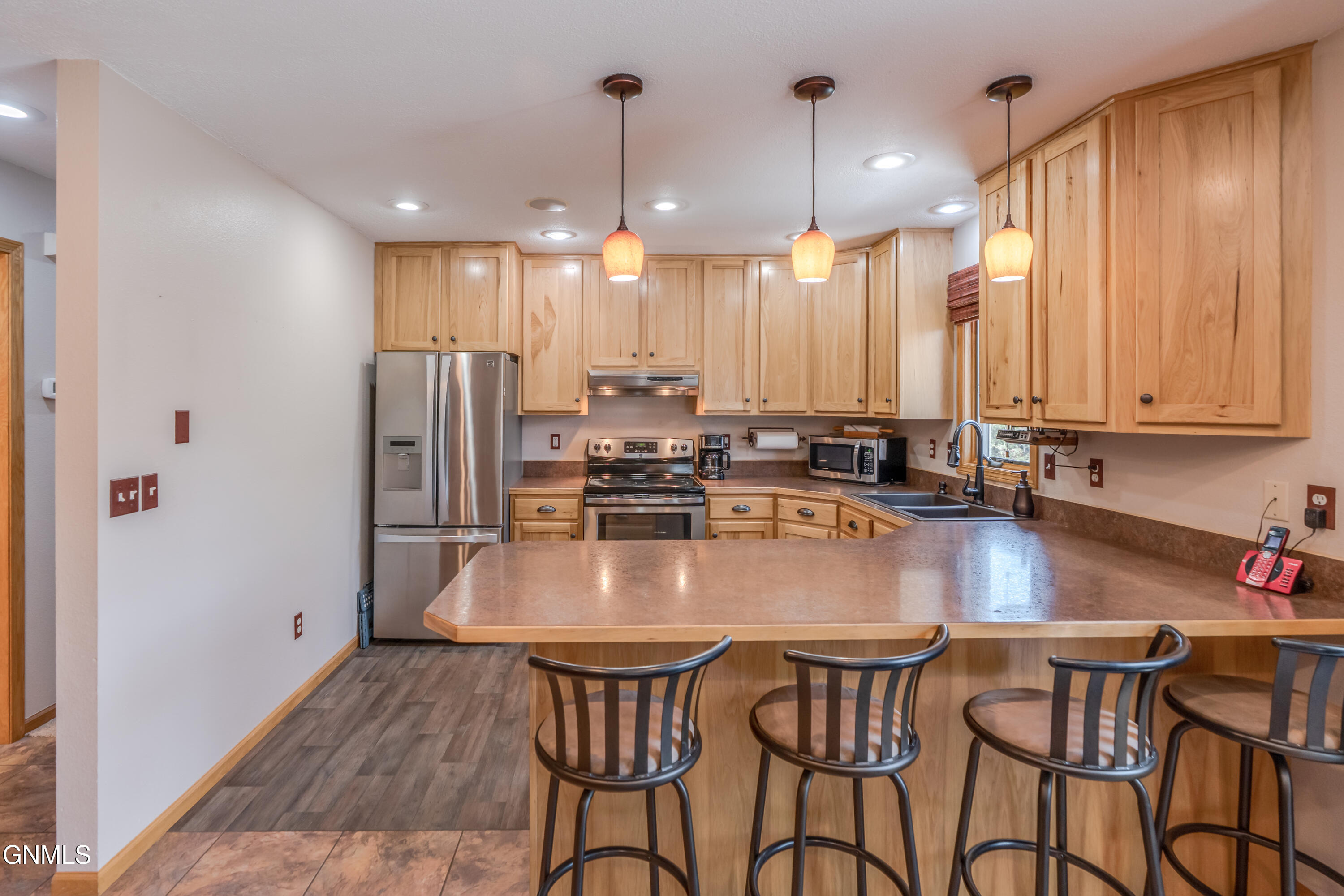 property viewer photo 7