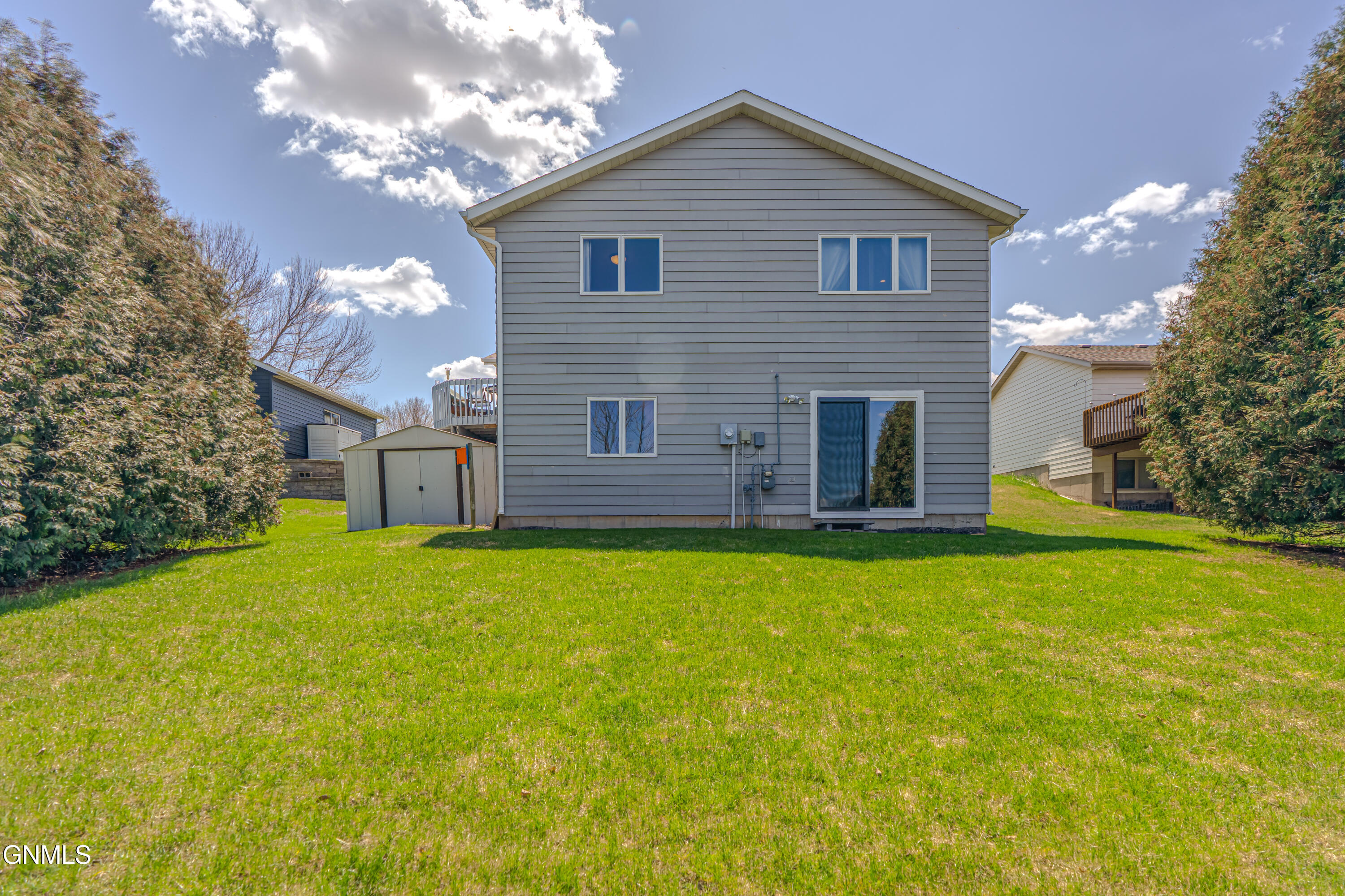property viewer photo 75