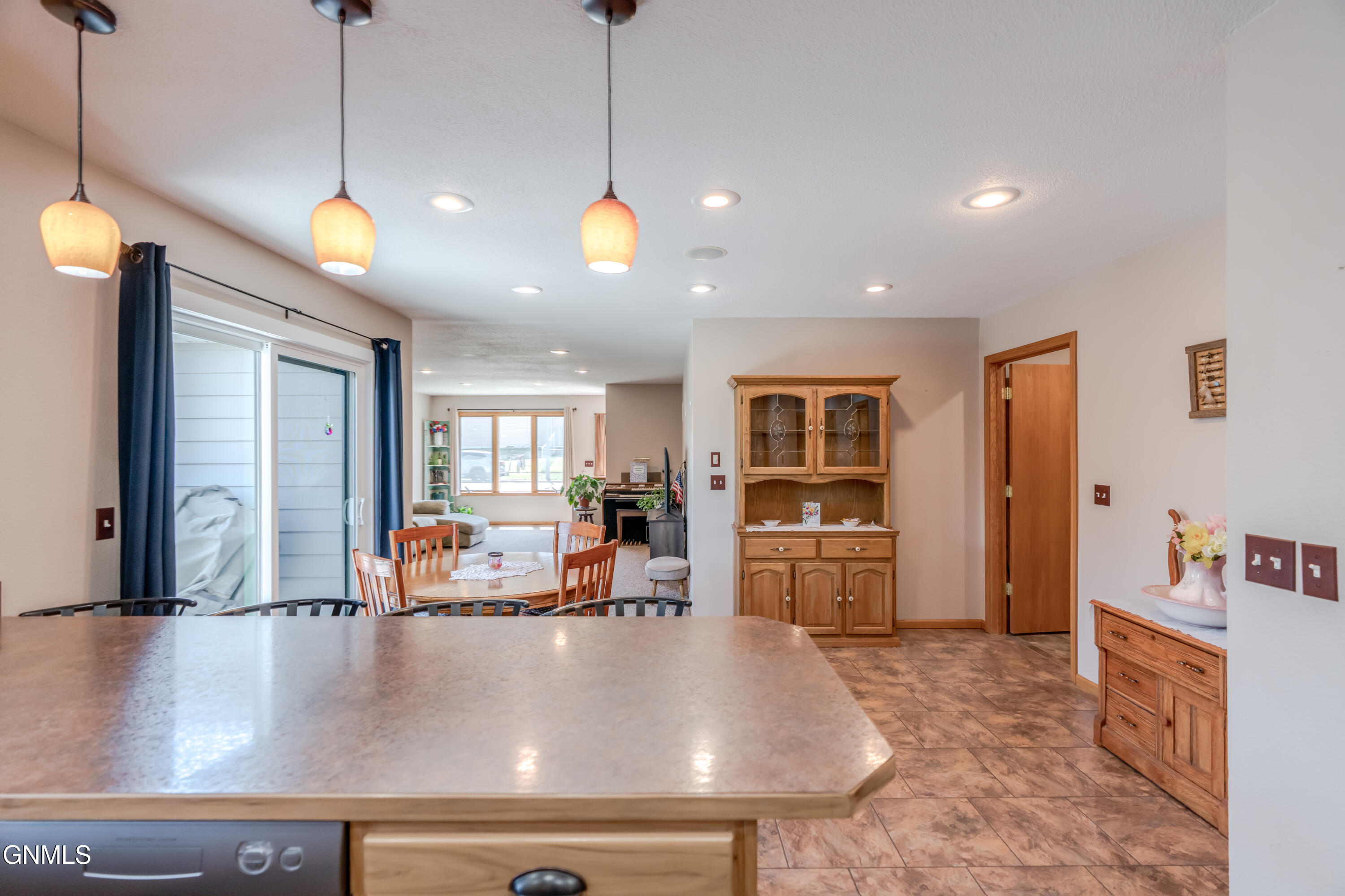 property viewer photo 8