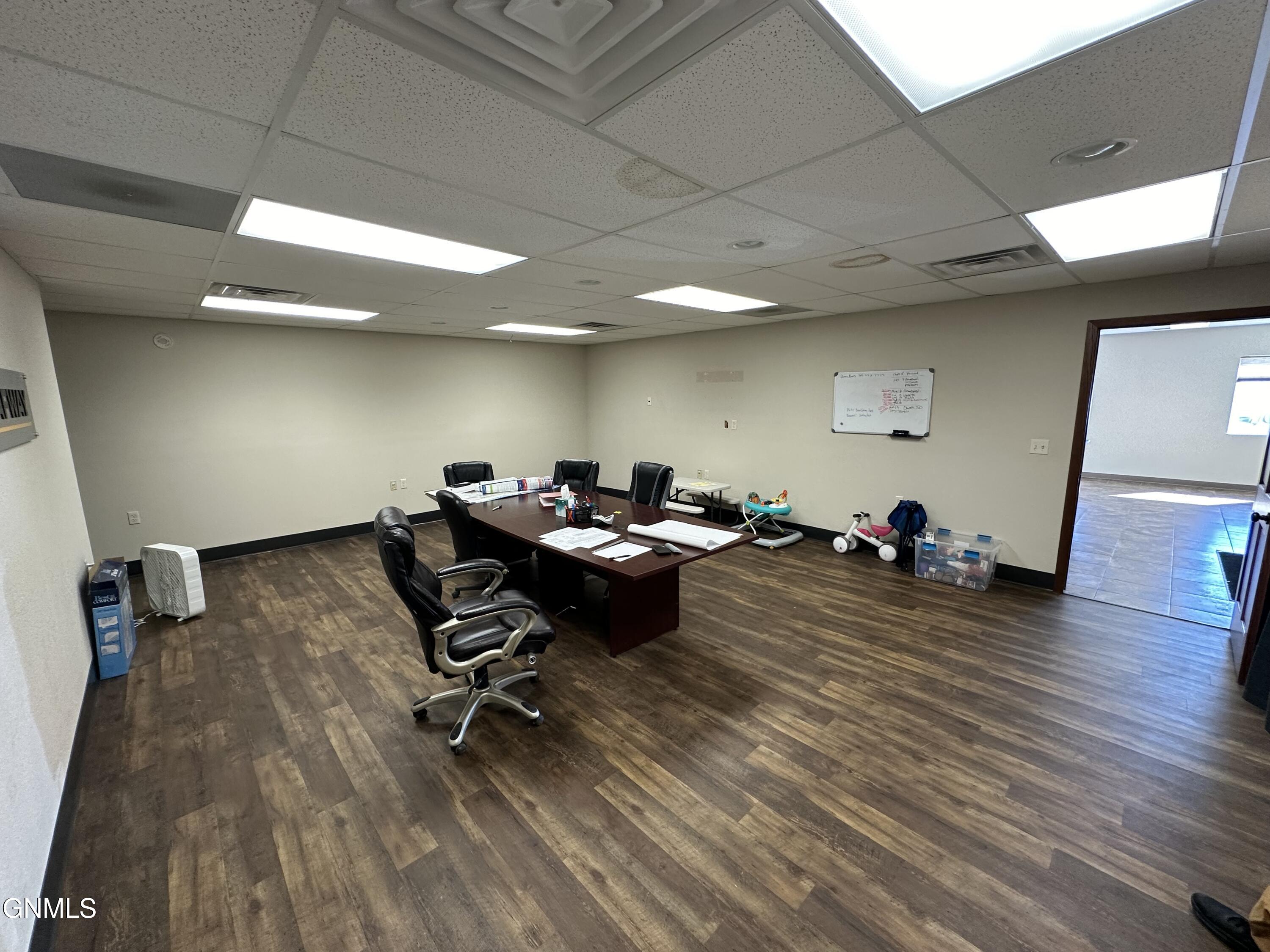 main property photo 18