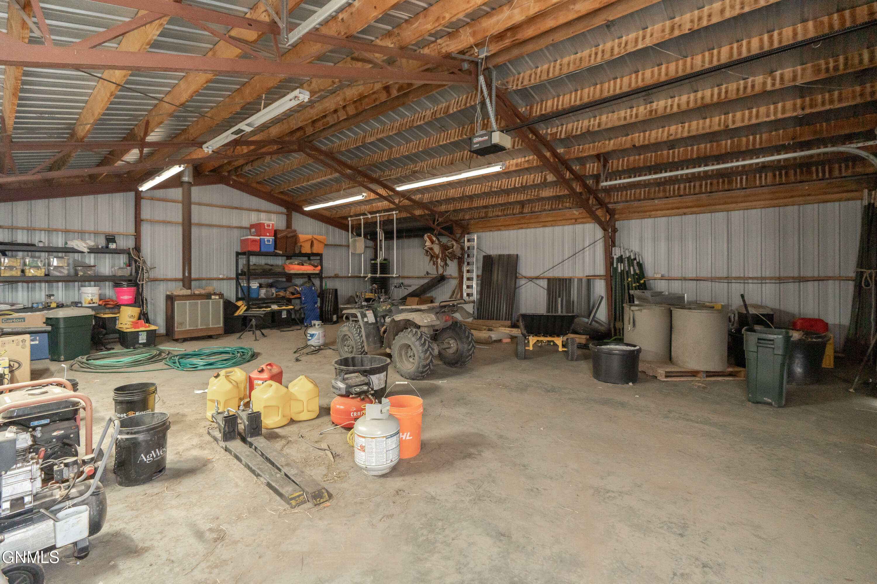 main property photo 102
