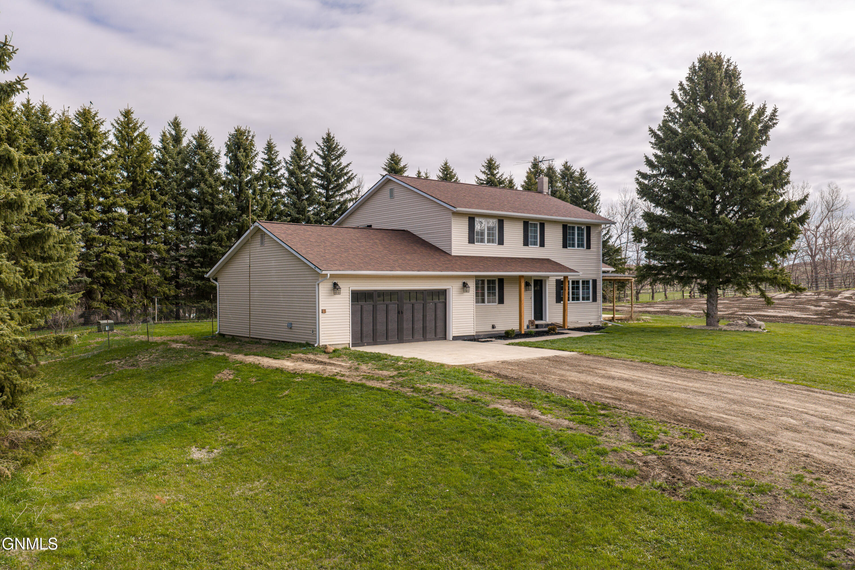 main property photo 111