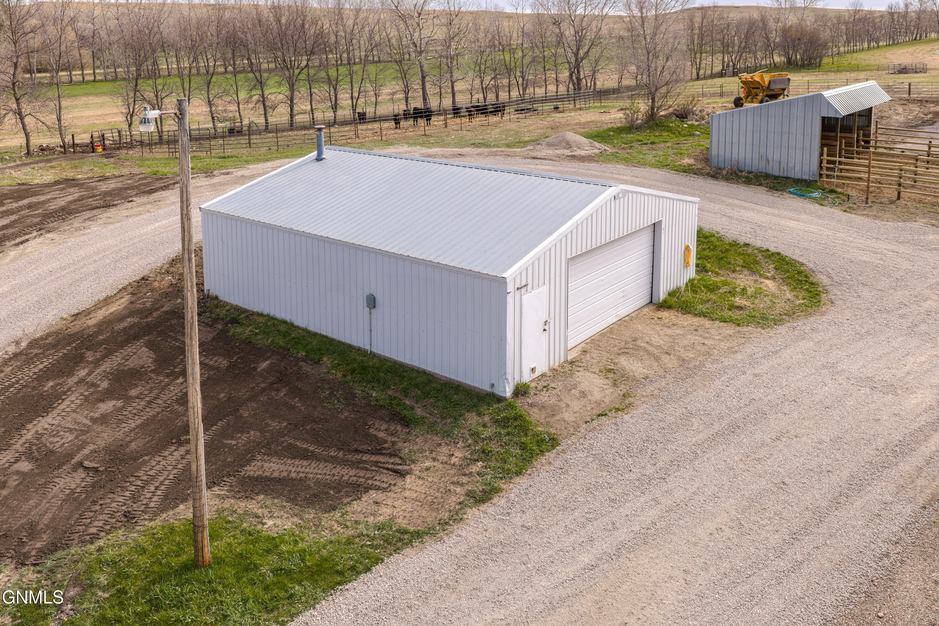 main property photo 119
