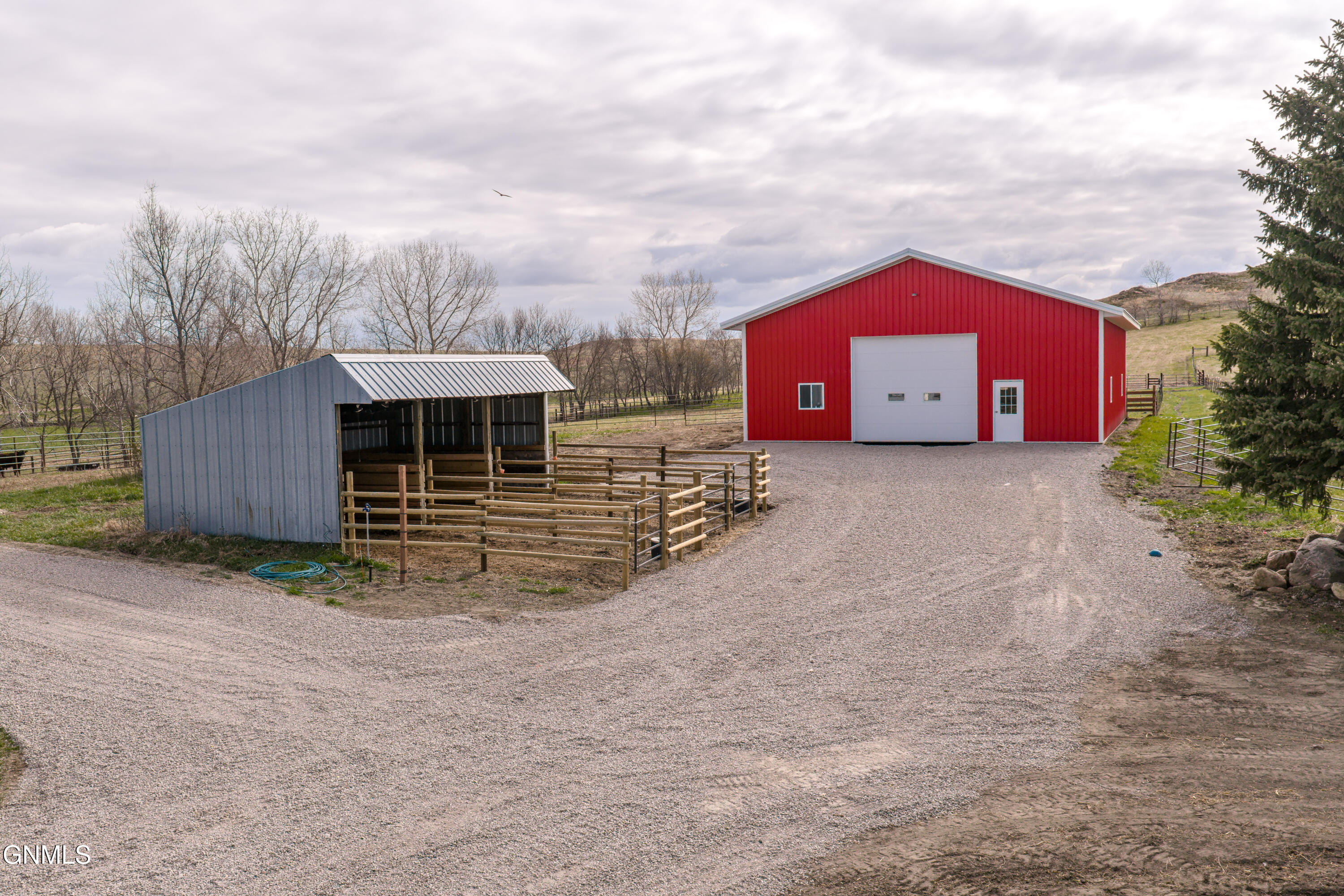 main property photo 120