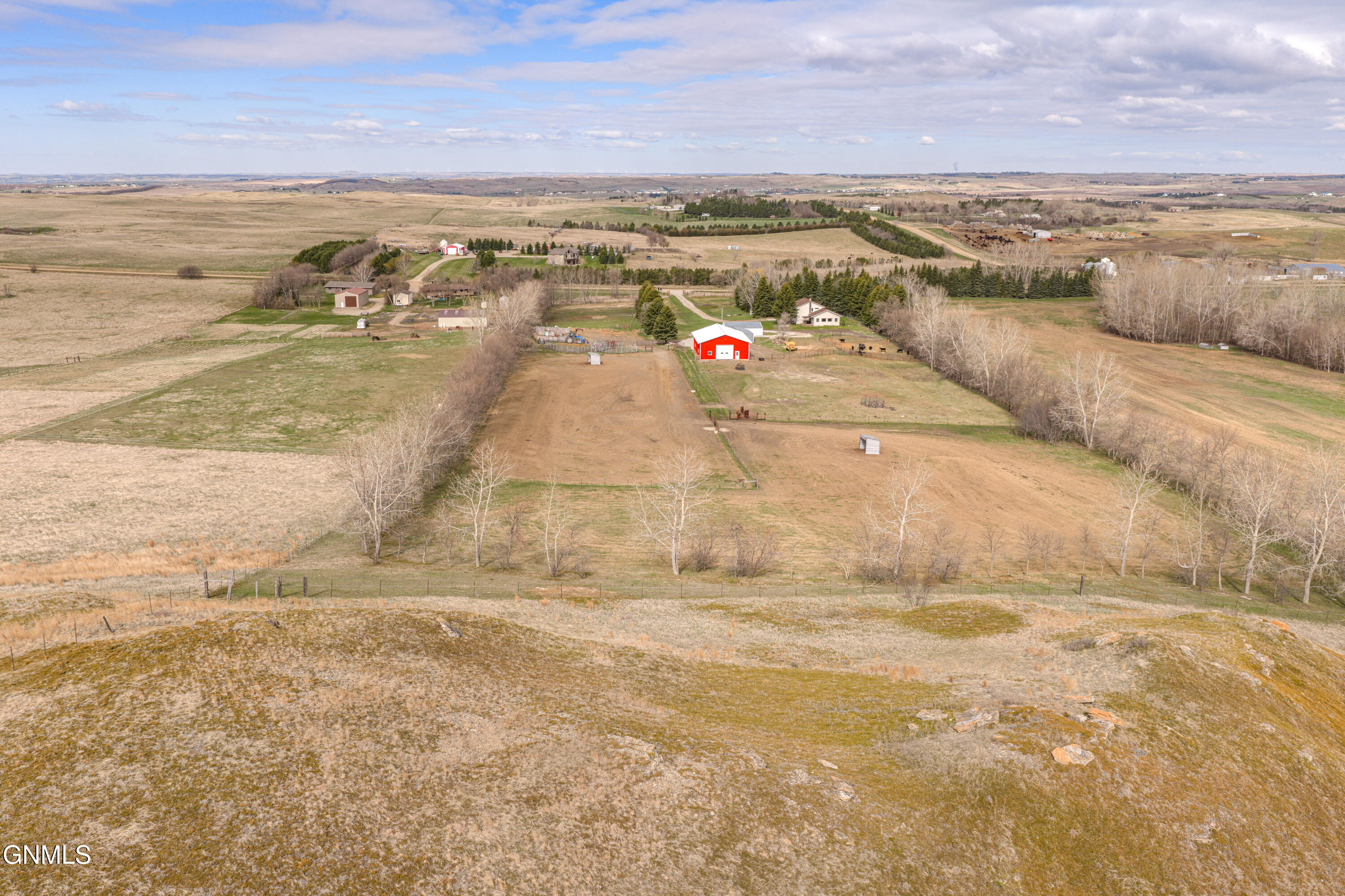 main property photo 123