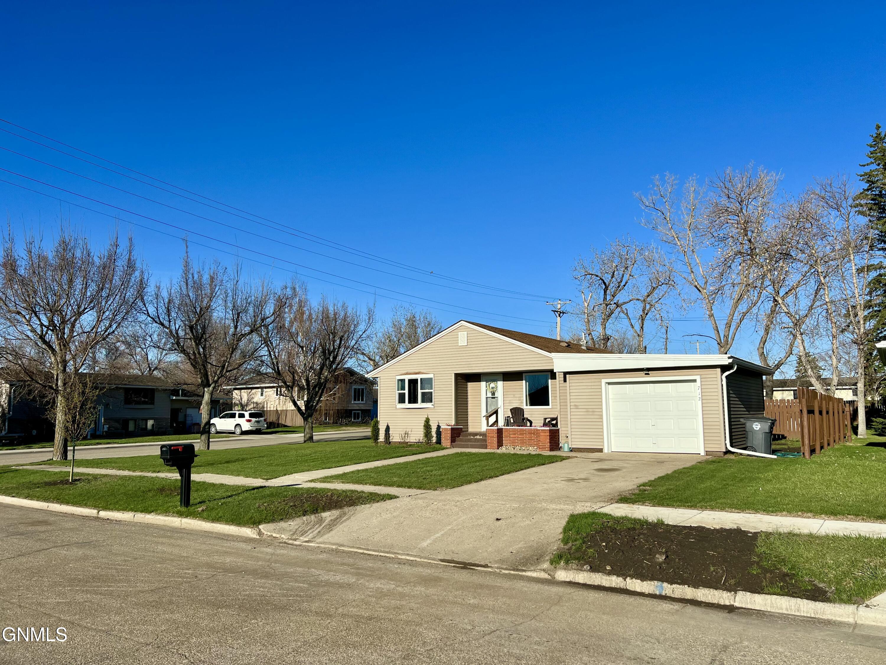 property viewer photo 4