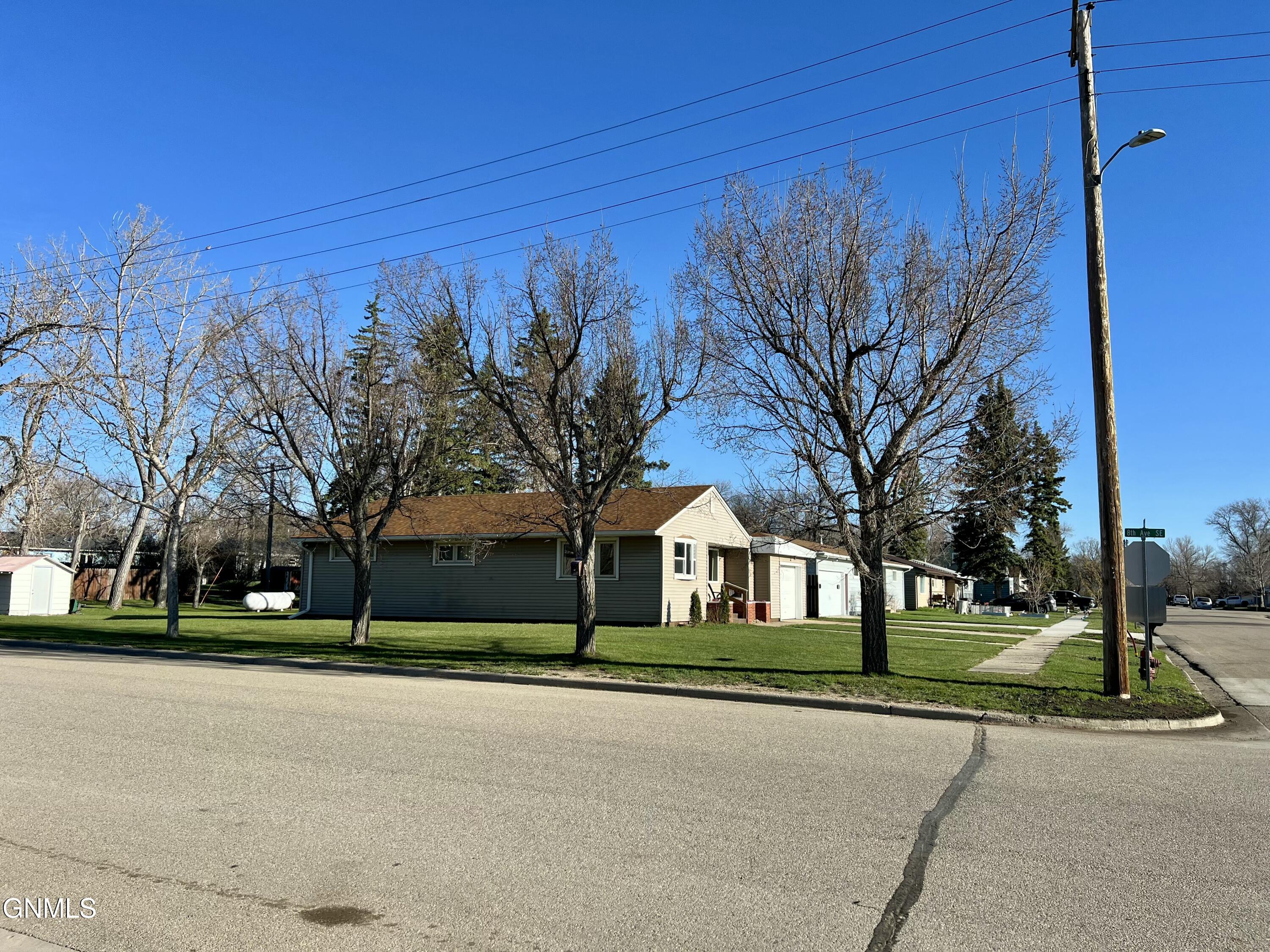 property viewer photo 7