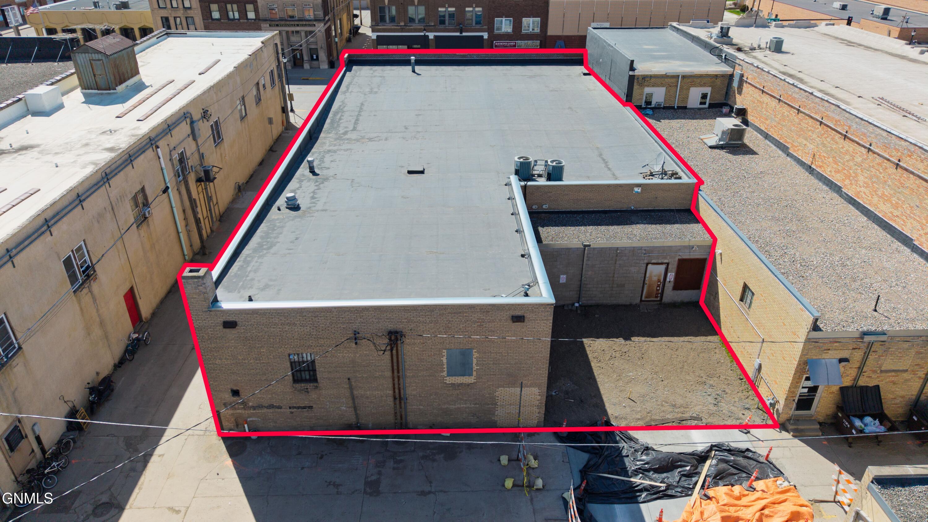 main property photo 2