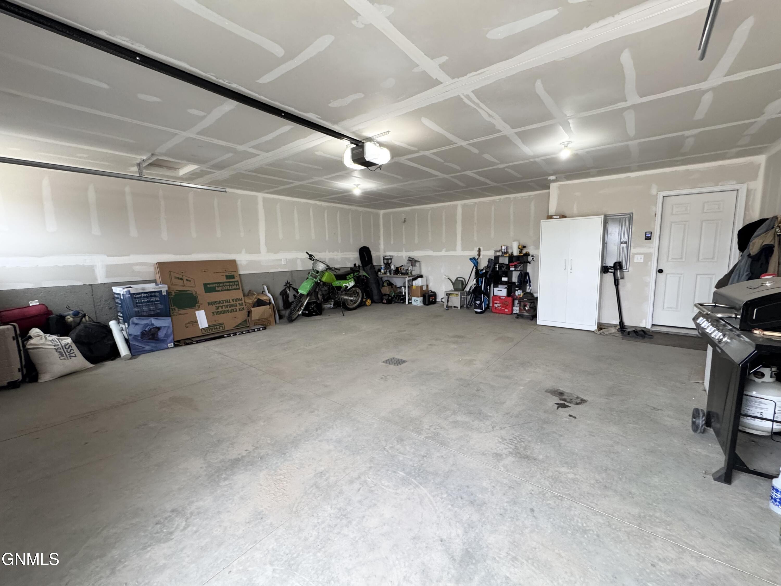 main property photo 54