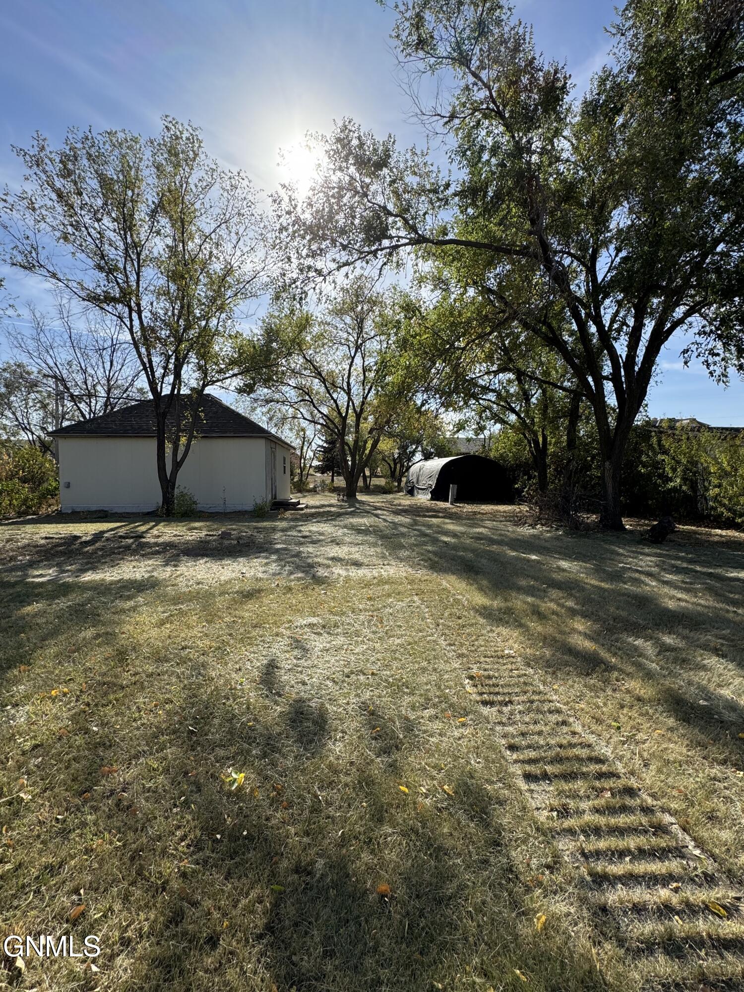 property viewer photo 5