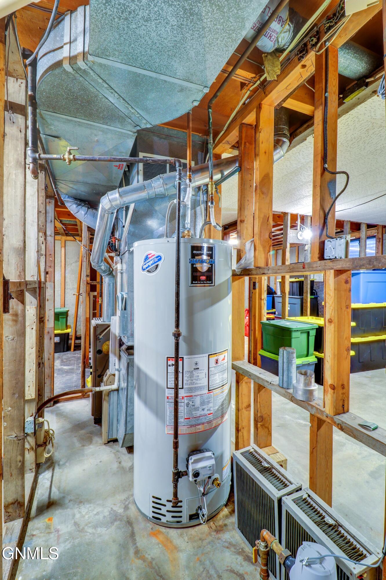 main property photo 49