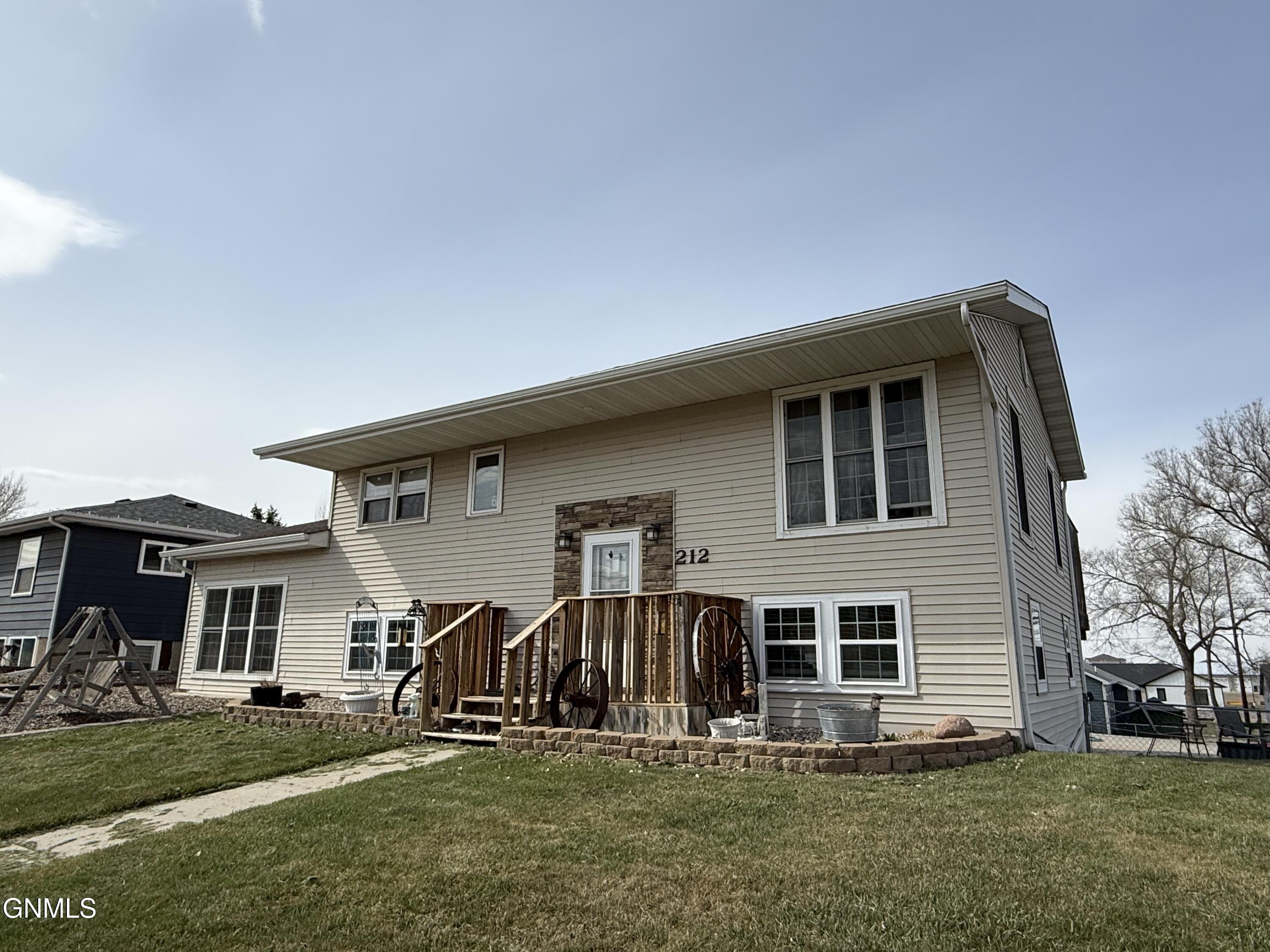 main property photo 1