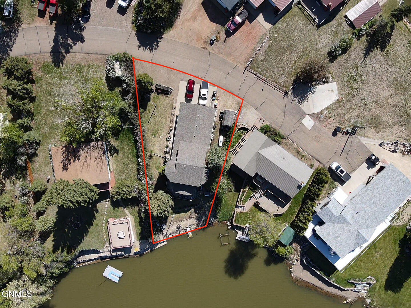 main property photo 18