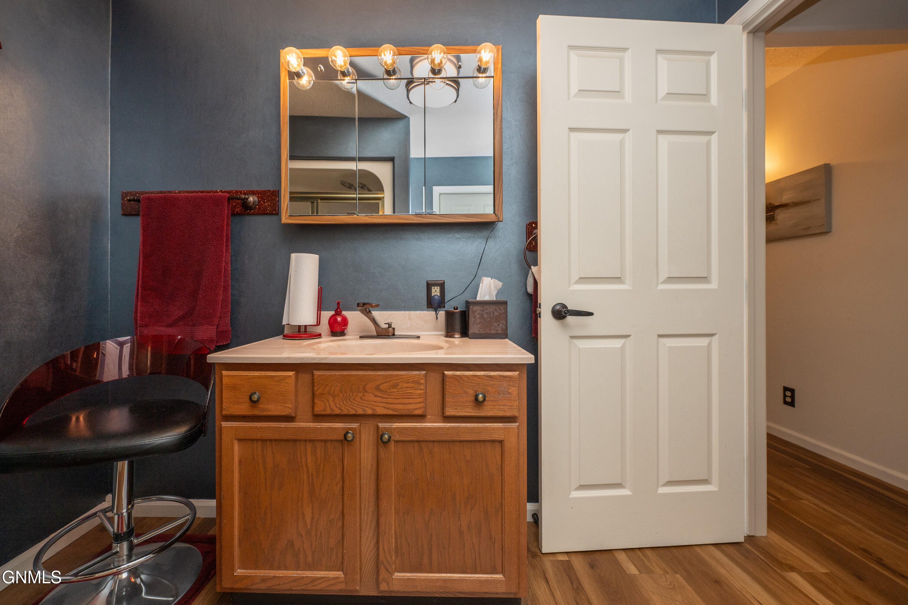 main property photo 59