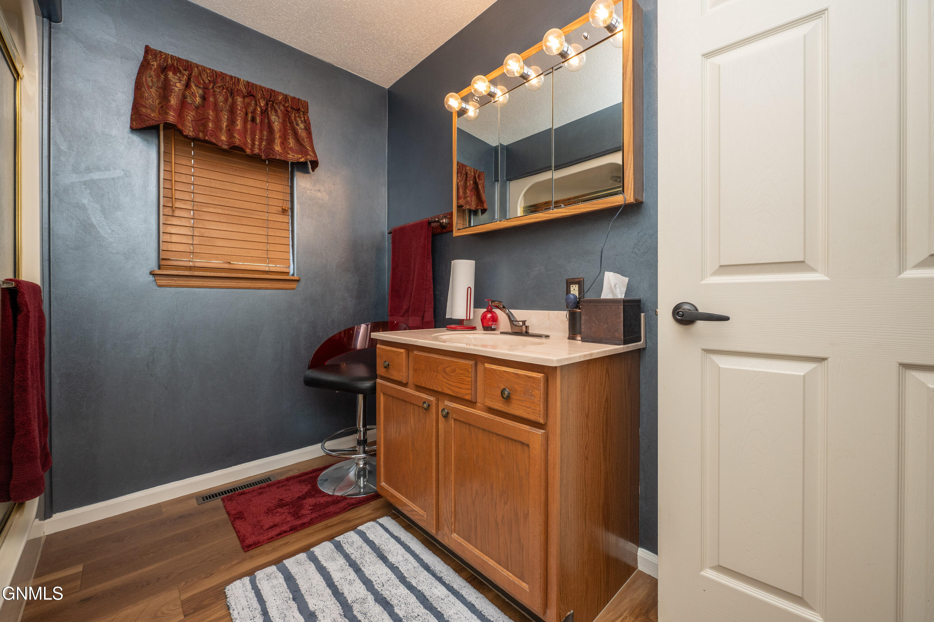 main property photo 60
